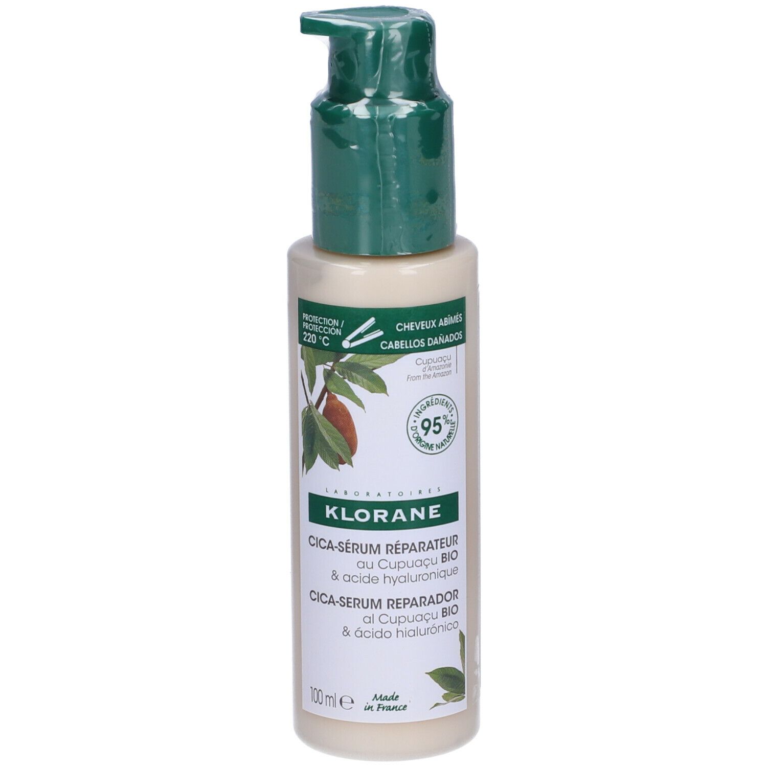 Flacone con erogatore verde. Nome del prodotto e logo sull'etichetta. 95% ingredienti naturali.