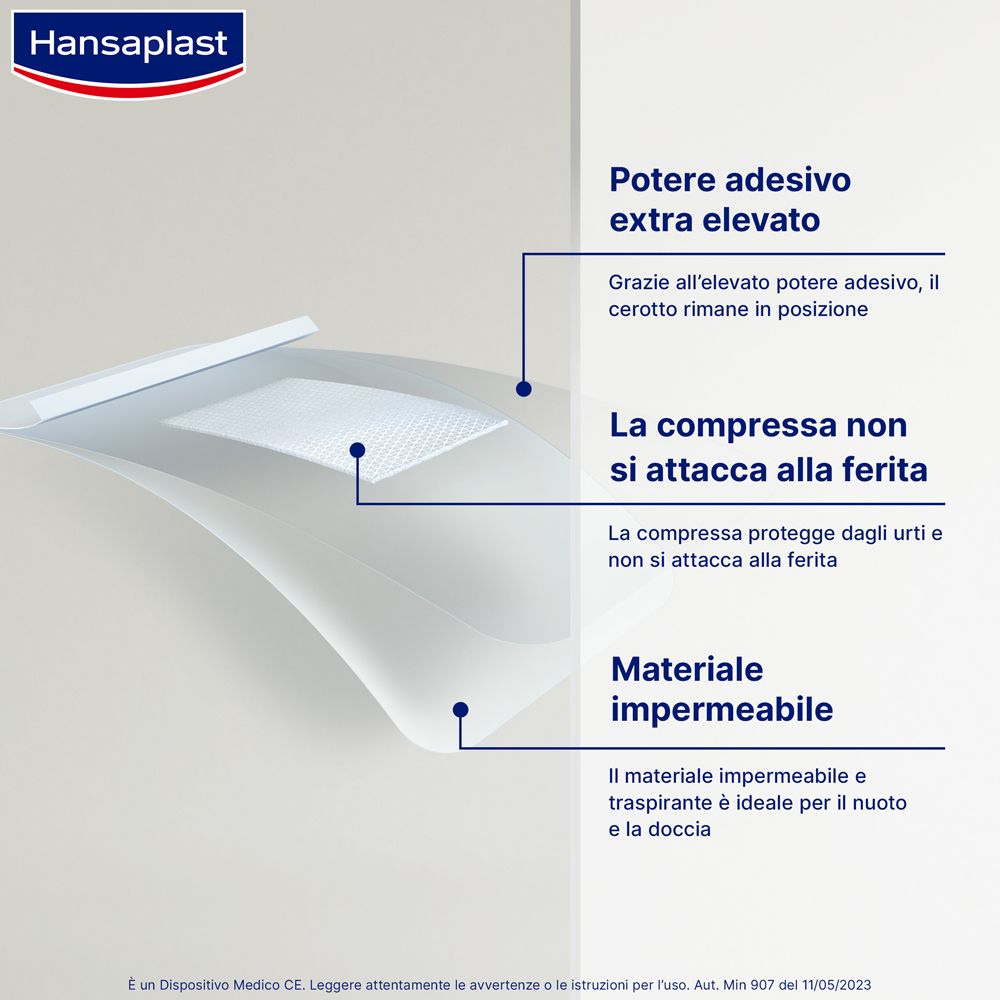 Primo piano cerotto. Testo: Potere adesivo extra elevato. La compressa non si attacca alla ferita. Materiale impermeabile.