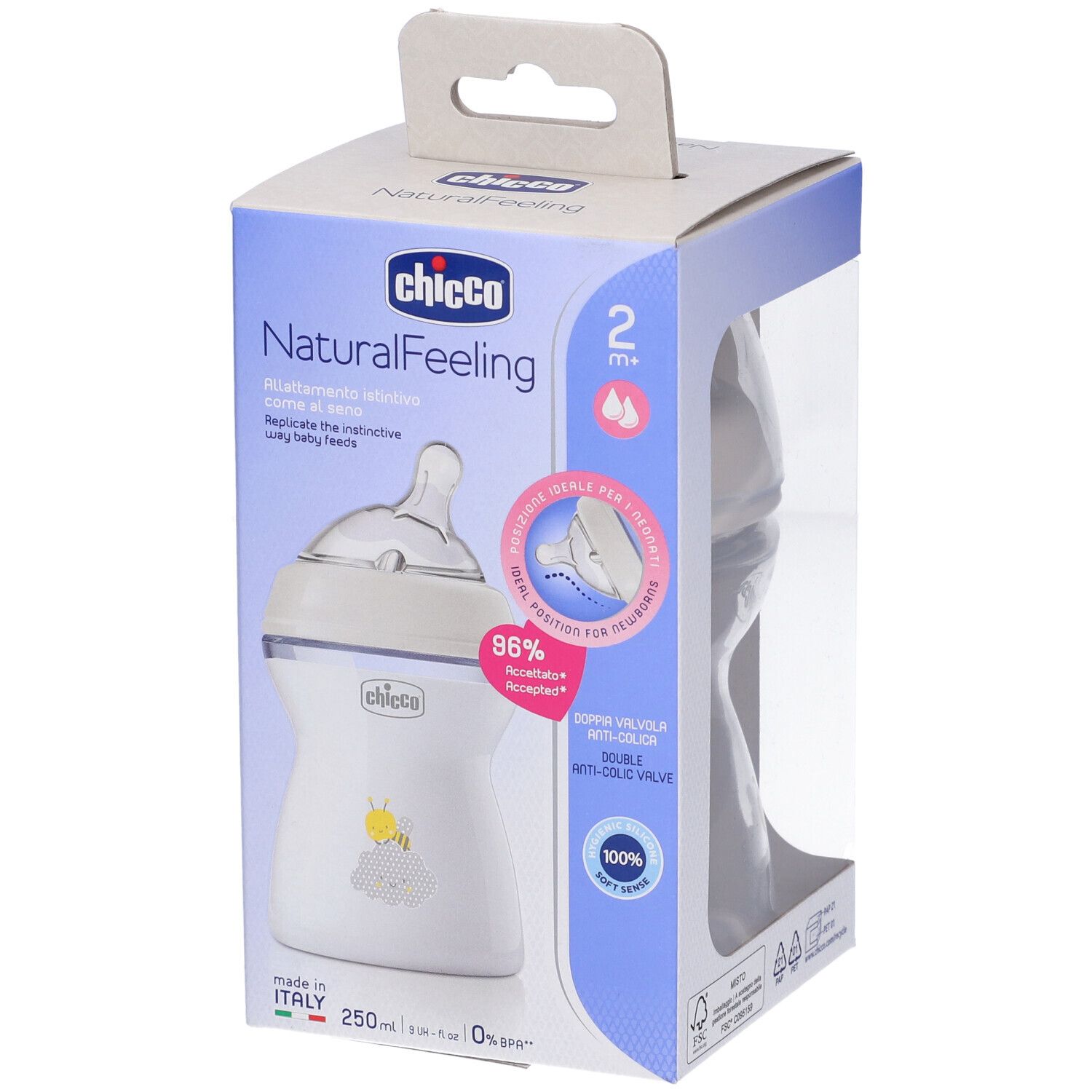 Biberon Chicco NaturalFeeling in confezione. Visibile: 2m+. Biberon con tettarella in scatola. Confezione trasparente.