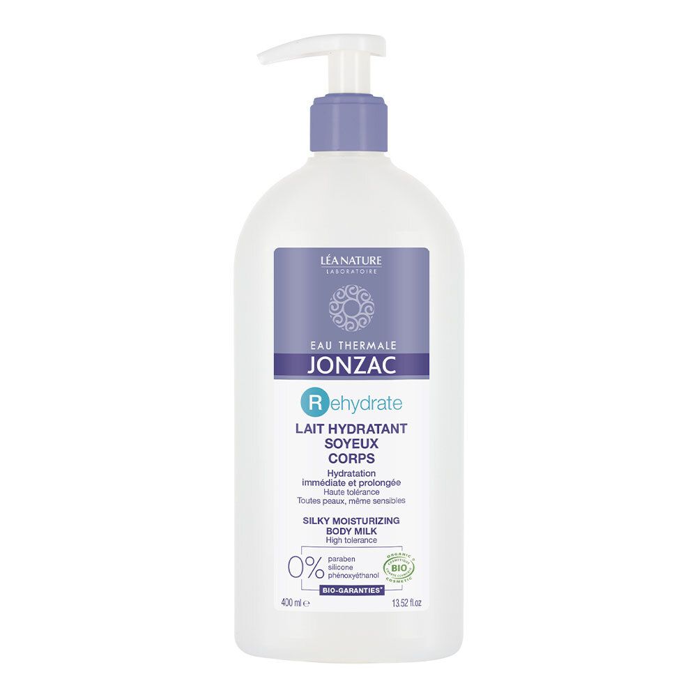 Flacone bianco con dosatore a pompa. Etichetta con nome del prodotto e logo. Testo: Eau Thermale Jonzac Rehydrate Lait Hydratant Soyeux Corps.