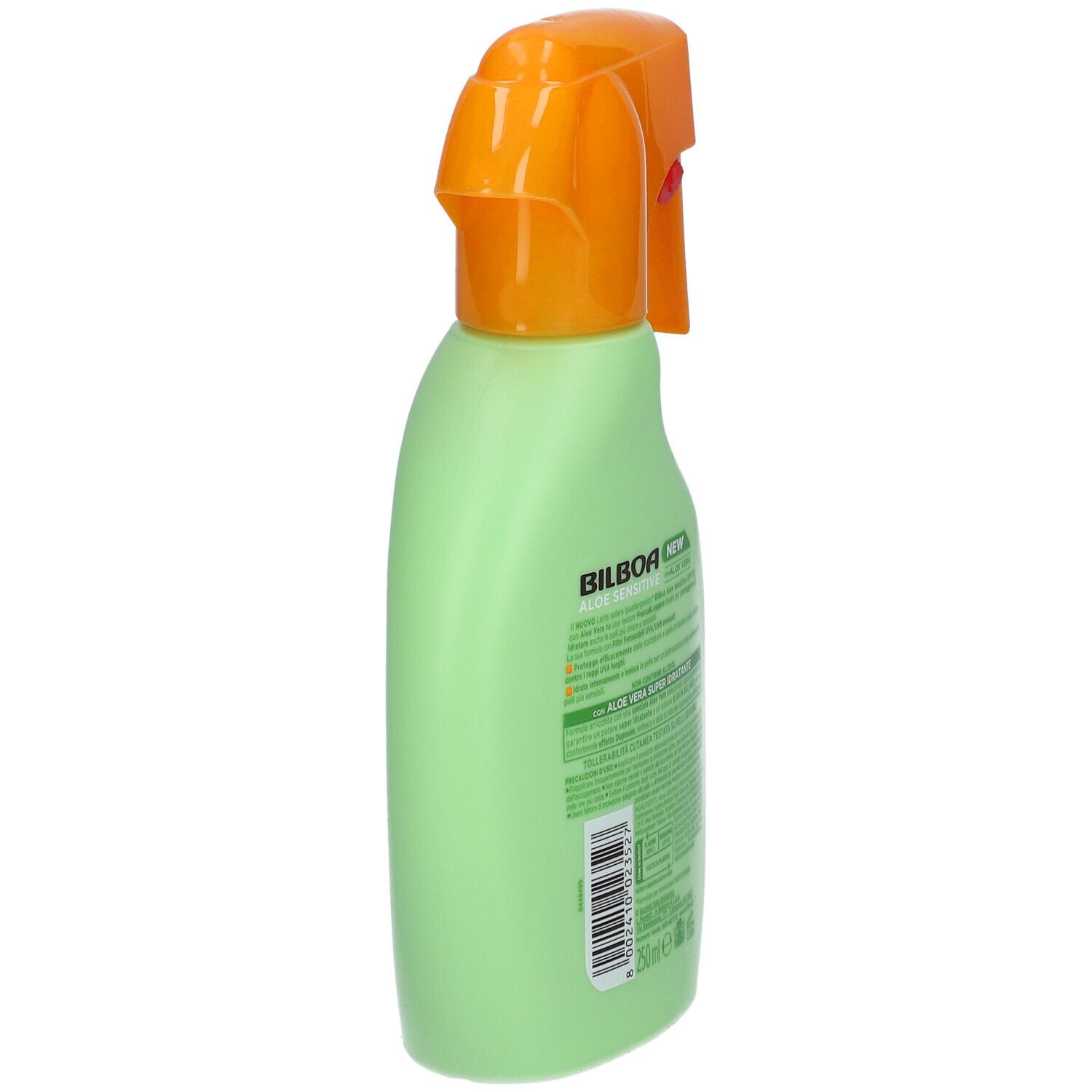 Lato di un flacone spray verde con erogatore arancione. Scritta: Bilboa. Testo e codice a barre.
