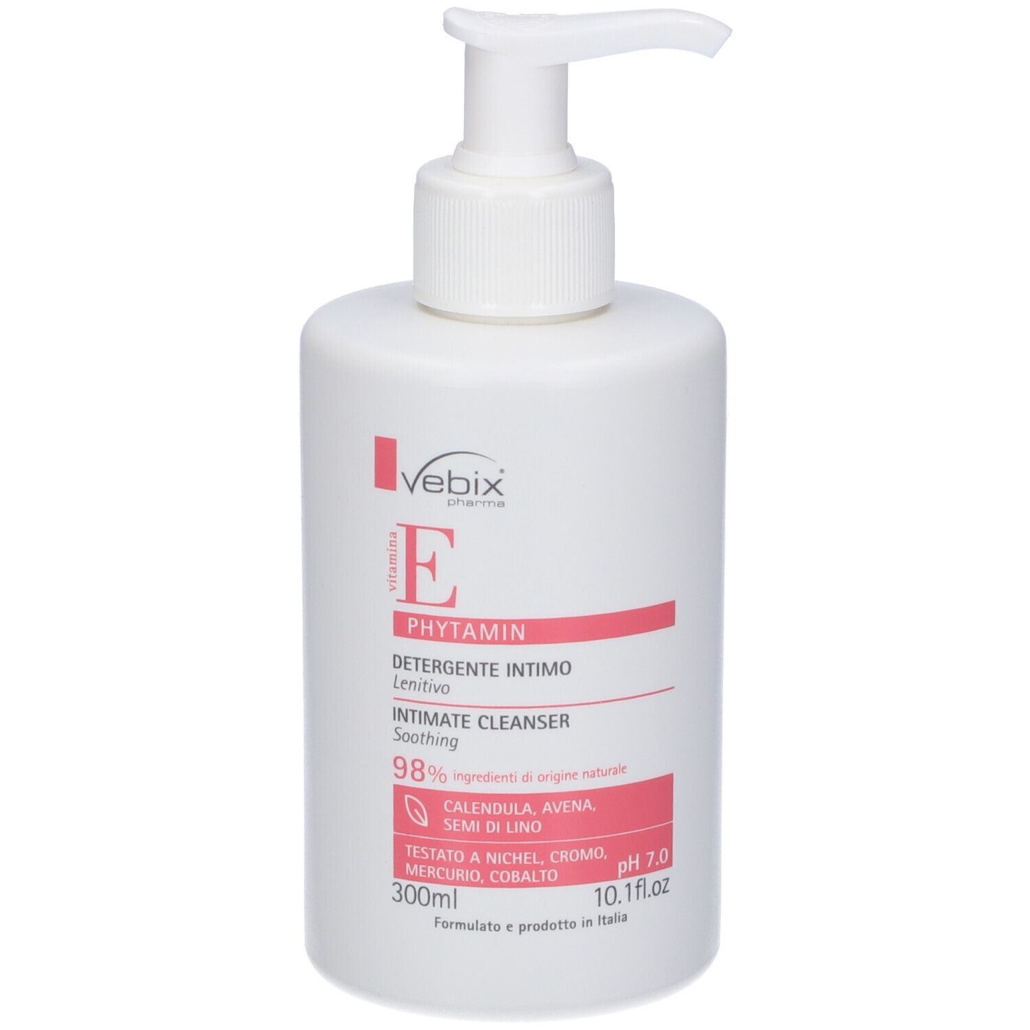 Flacone bianco con dosatore. Etichetta con nome prodotto, ingredienti e pH. Testo in italiano.
