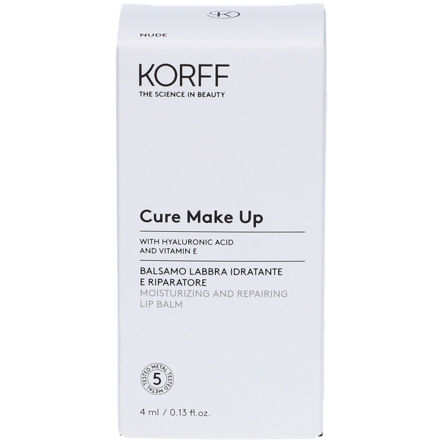 Confezione bianca. KORFF Cure Make Up Balsamo labbra idratante e riparatore. Con acido ialuronico e vitamina E. 4 ml.