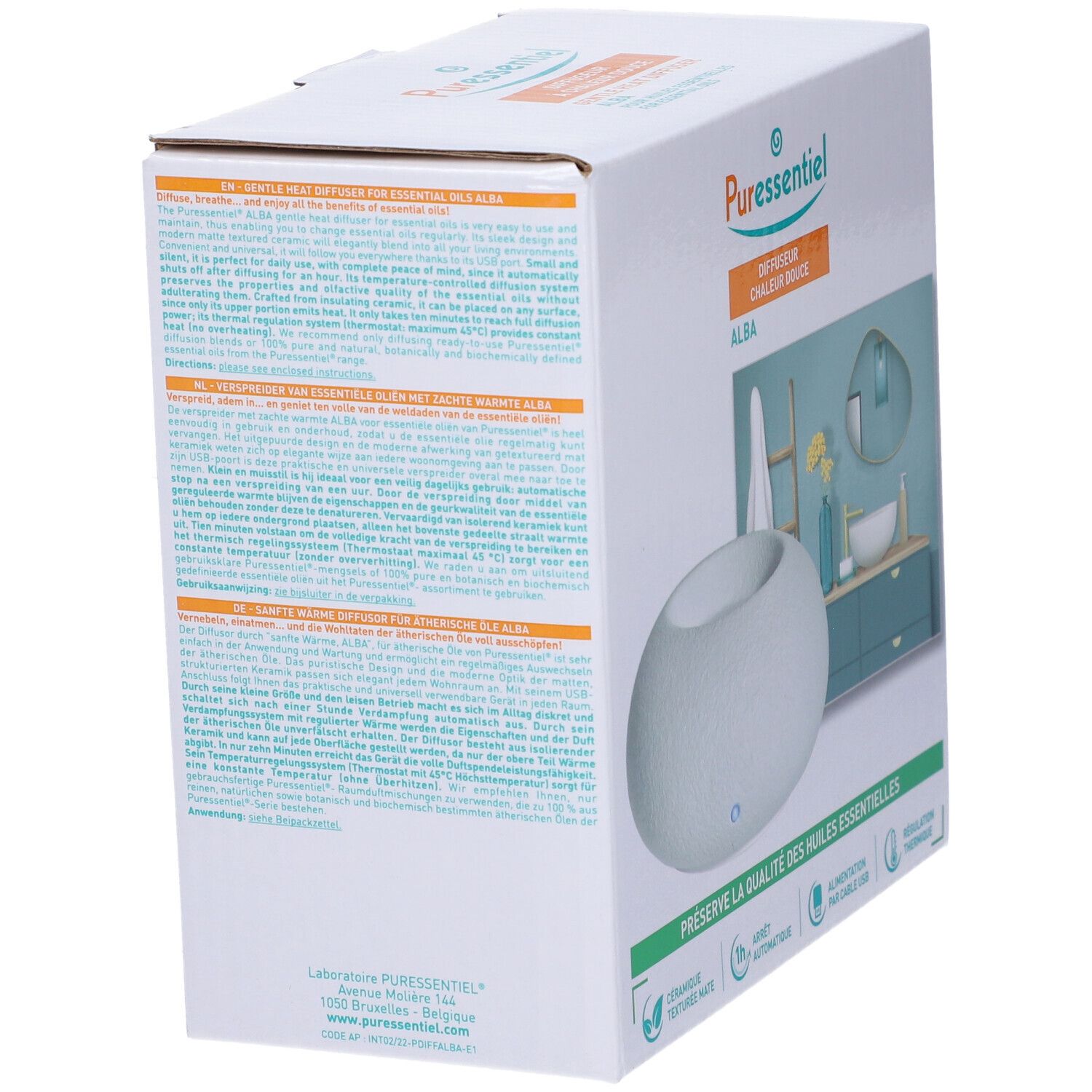 Confezione con diffusore ovale bianco. Testo e loghi sulla confezione. Sfondo: bagno.