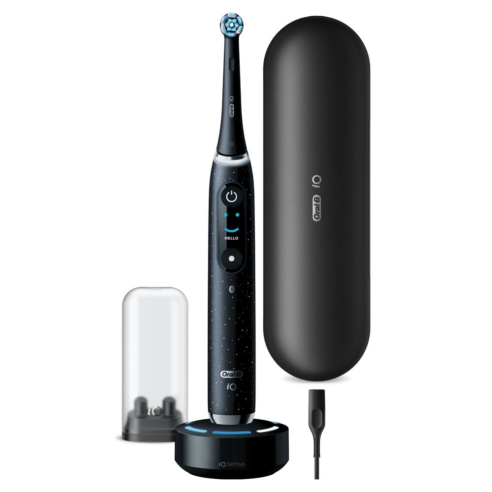 Spazzolino elettrico nero con base di ricarica, custodia da viaggio e testina. Oral-B iO Series 10.