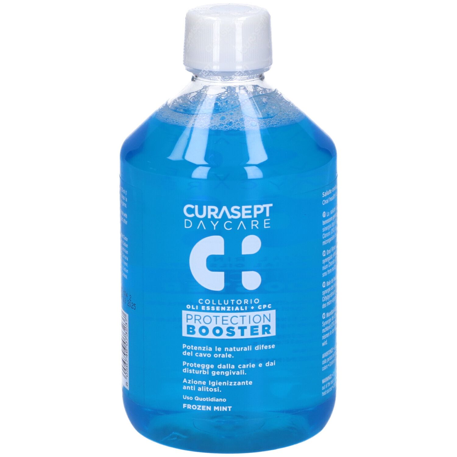 Collutorio in bottiglia trasparente con tappo bianco. Liquido blu. Testo: CURASEPT DAYCARE, PROTECTION BOOSTER.