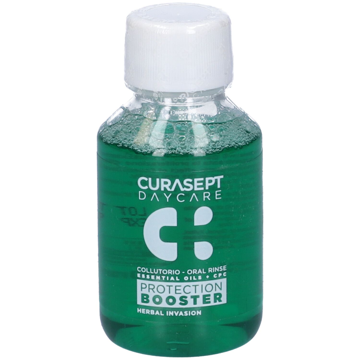 Grüne Mundspülung in durchsichtiger Flasche mit weißem Deckel. Marke: Curasept Daycare.