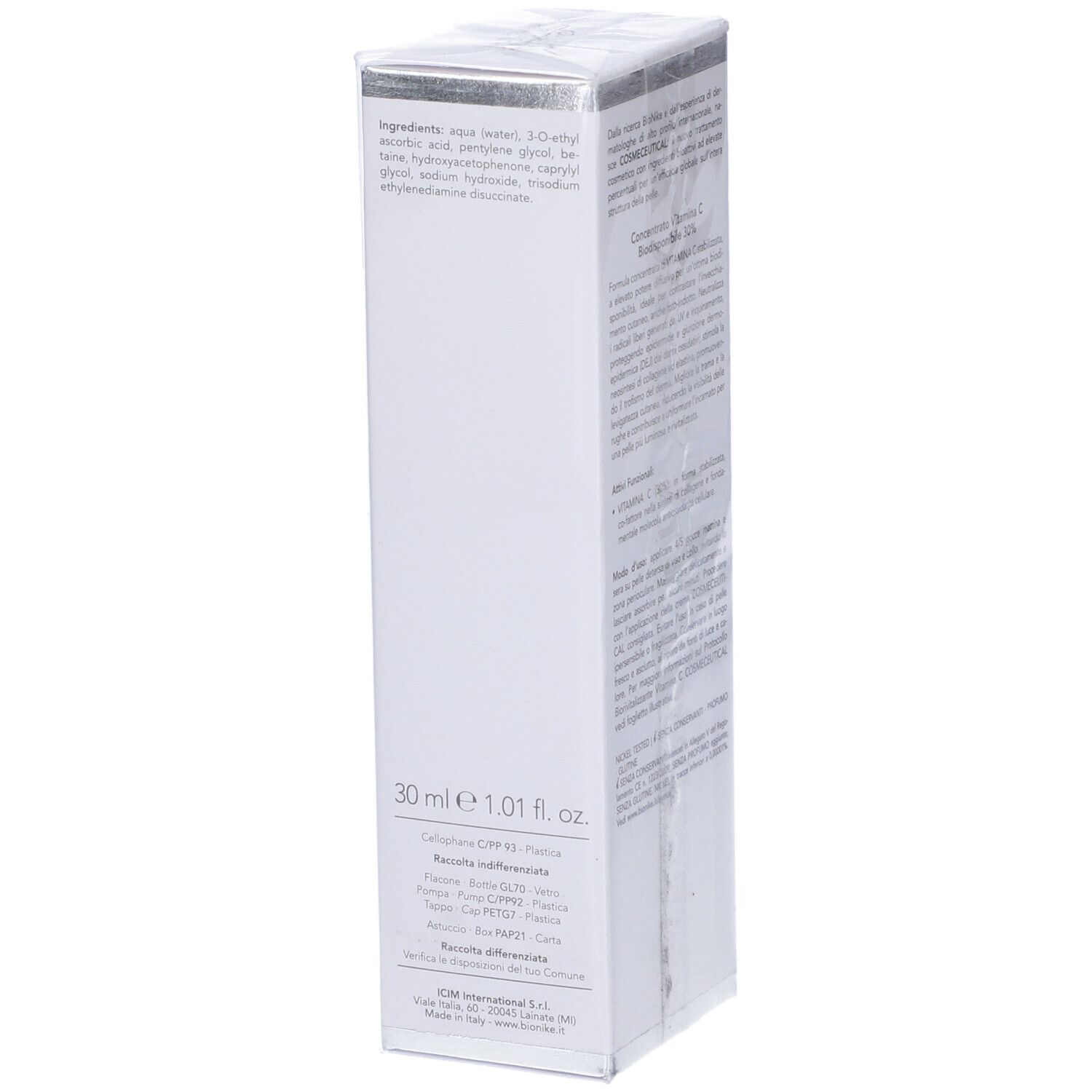 Confezione bianca. Testo: Ingredienti, 30 ml, 1.01 fl. oz. Informazioni produttore.