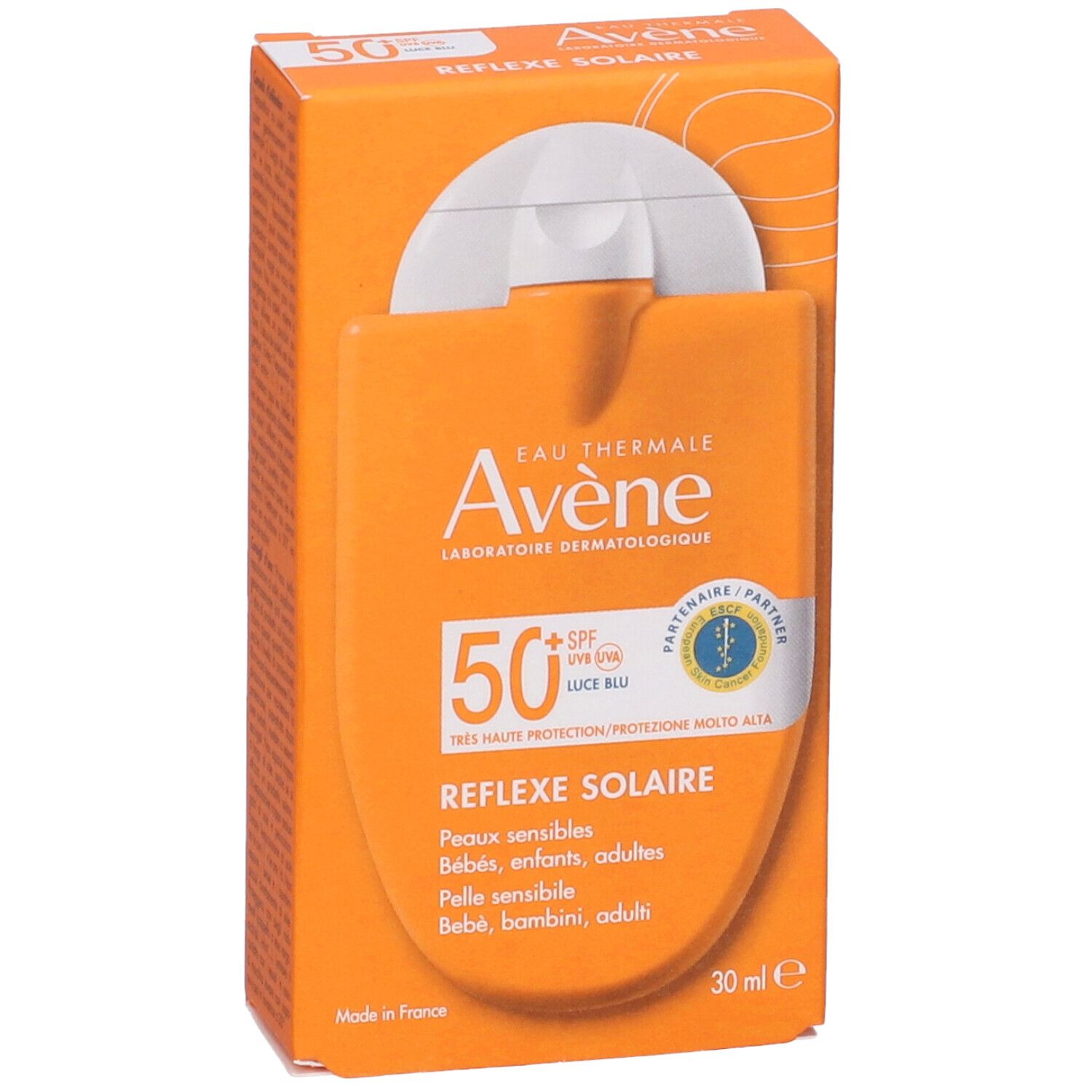 Confezione di crema solare arancione. Marca Avène, SPF 50+. Testo: Reflexe Solaire, per neonati, bambini, adulti. 30 ml. Prodotto in Francia.