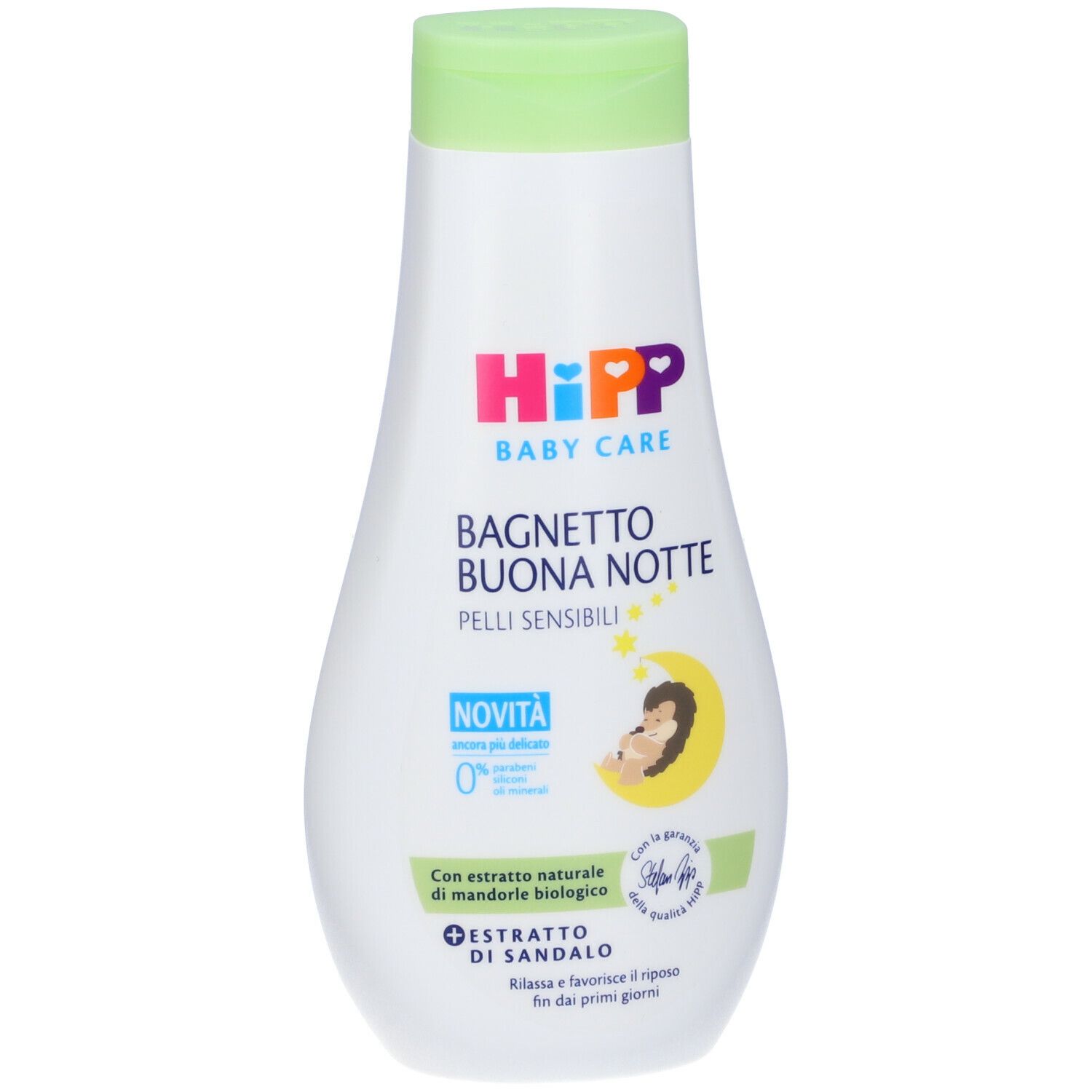 Flacone bianco-verde con logo rosa-viola. Testo: Bagnetto Buona Notte, Pelli Sensibili. Con illustrazioni e testo.