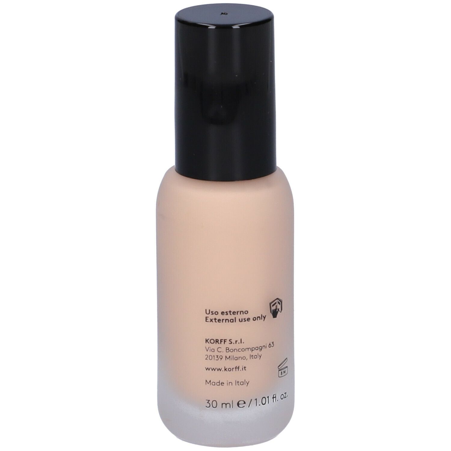 Flacone di fondotinta beige con tappo nero. Scritte: KORFF, Made in Italy, 30 ml.