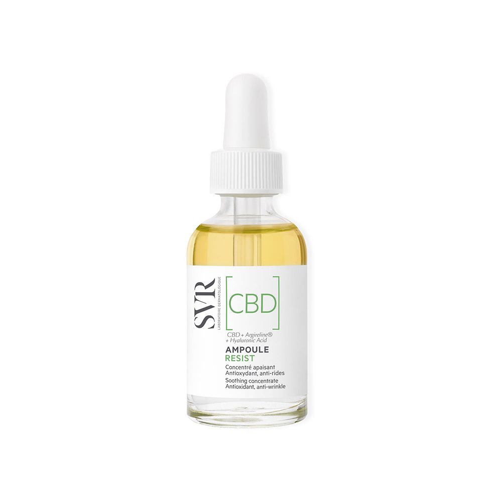 Flacone in vetro con liquido giallo e pipetta. Scritte: SVR, CBD, Ampoule Resist. Contiene CBD, Arginina e Acido Ialuronico.