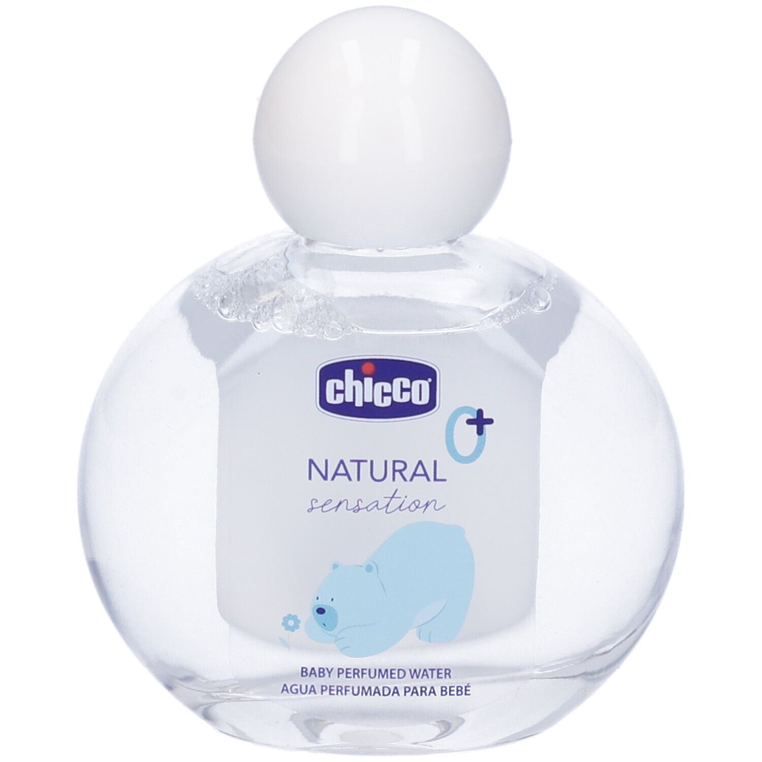 Flacone rotondo in vetro con tappo bianco. Nome del prodotto e illustrazione di un orso polare. Baby Perfumed Water.