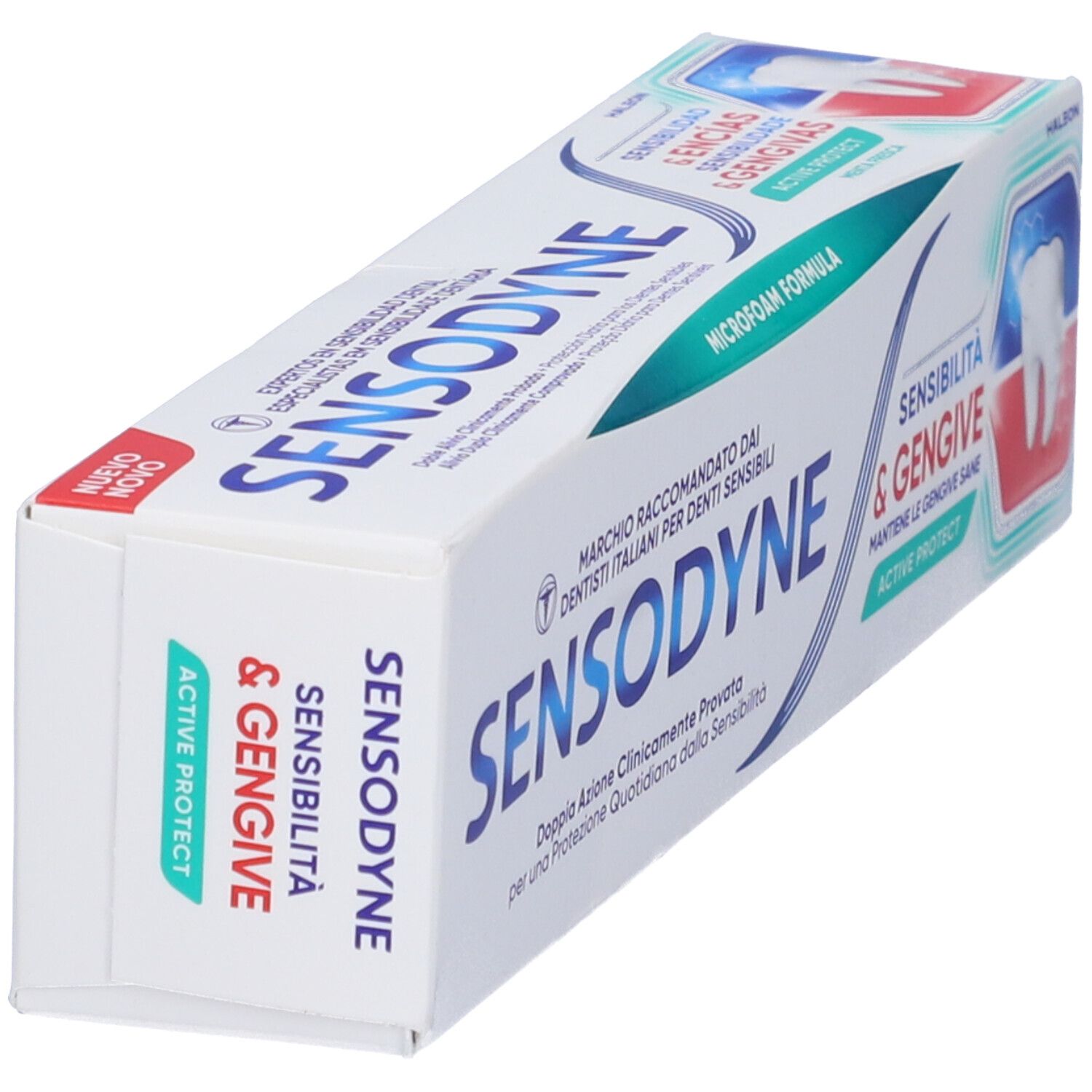 Confezione di dentifricio. Bianco, blu e verde. Testo: Sensodyne, Sensibilità & Gengive, Active Protect. Vista obliqua.