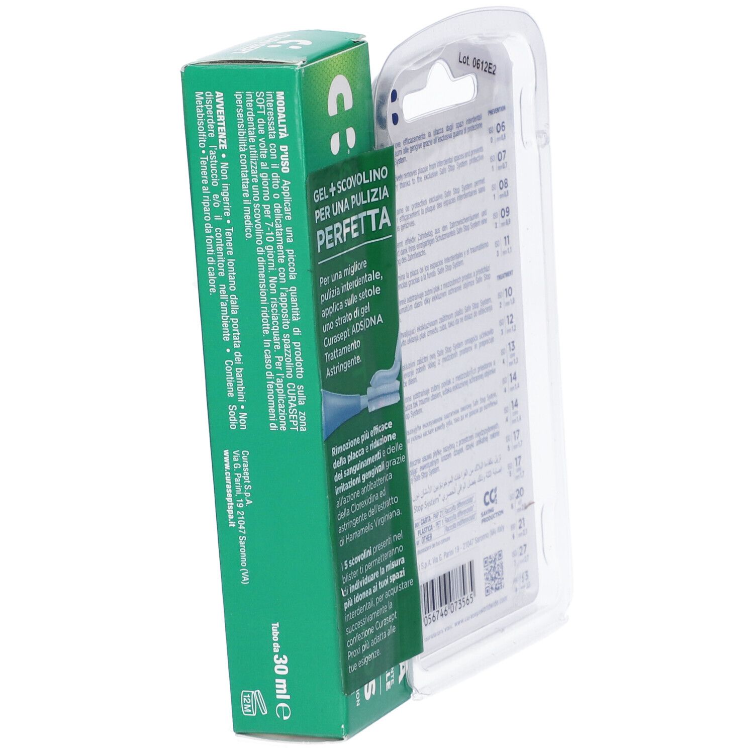 Set per l'igiene orale con tubo di gel e spazzolini. Scritta: CURASEPT, GEL + SCOVOLINO, 30 ml. Informazioni sul retro.