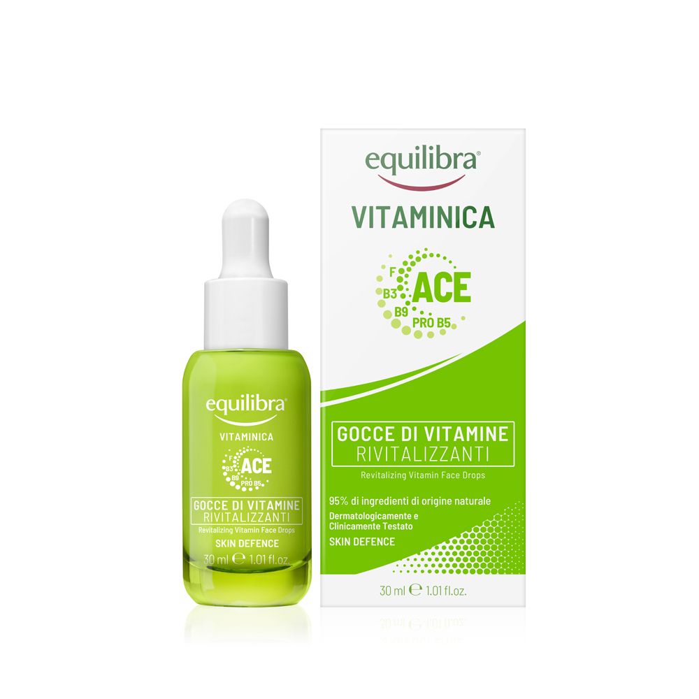 Flacone verde con contagocce e confezione. Testo: Equilibra Vitaminica, ACE, Gocce di Vitamine Rivitalizzanti.
