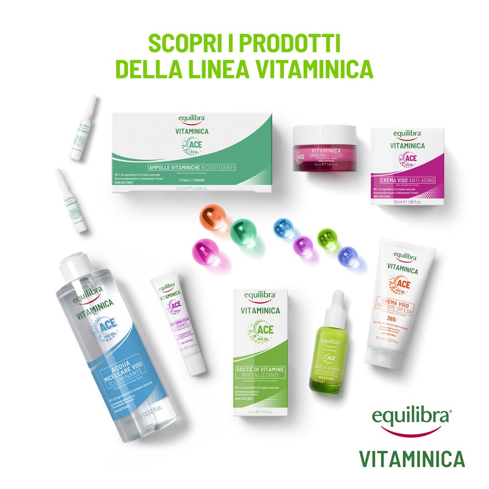 Panoramica dei prodotti. Vari prodotti della linea Vitaminica. Testo: Equilibra Vitaminica.
