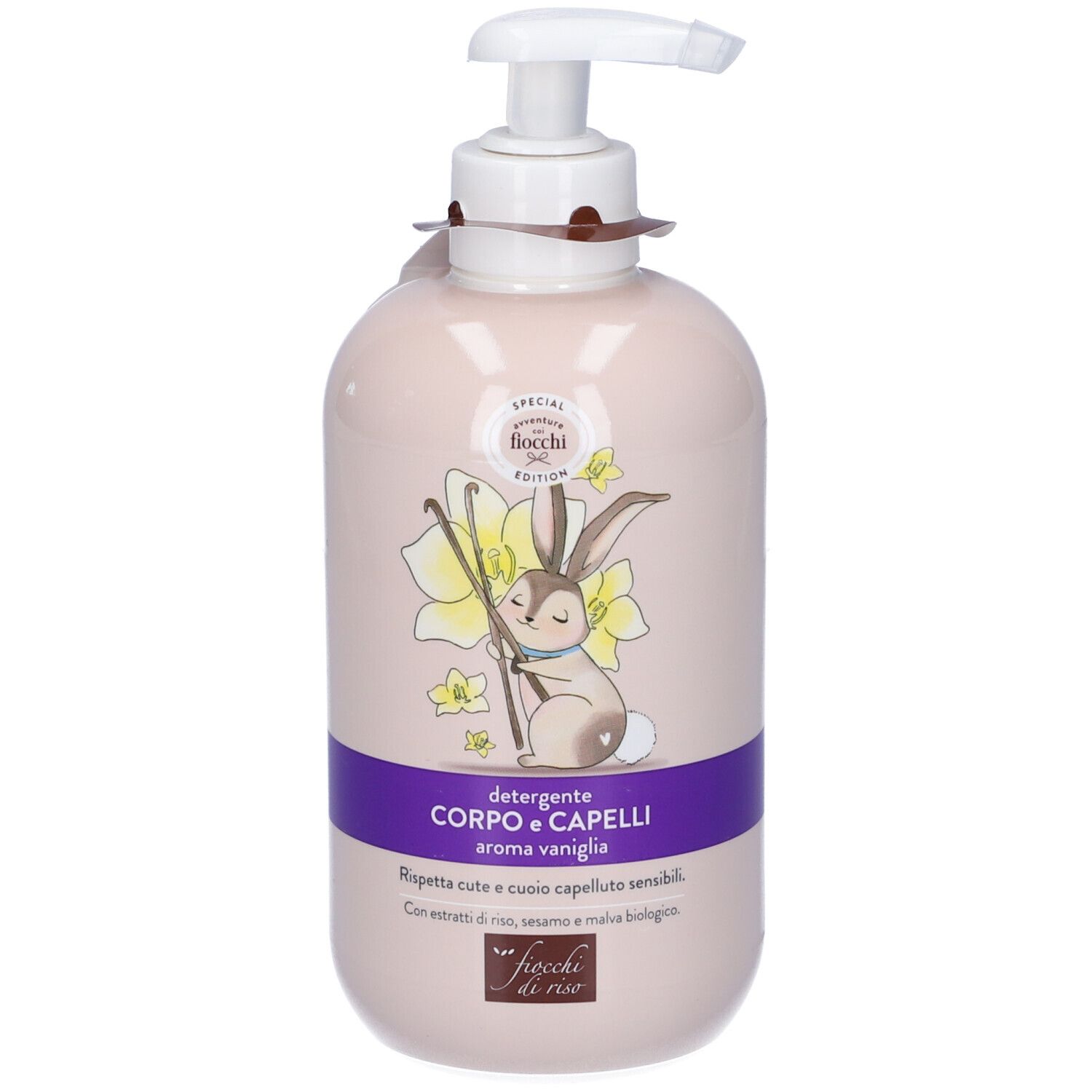 Flacone beige con dosatore. Adesivo con coniglio, fiore e testo. Fascia viola con testo. Etichetta con logo.