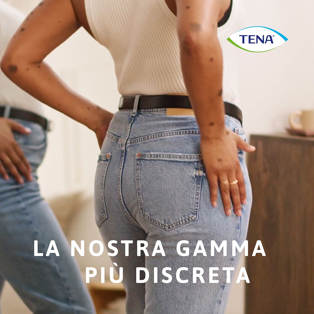 Frau in Jeans. Tena Logo. La Nostra Gamma Più Discreta.