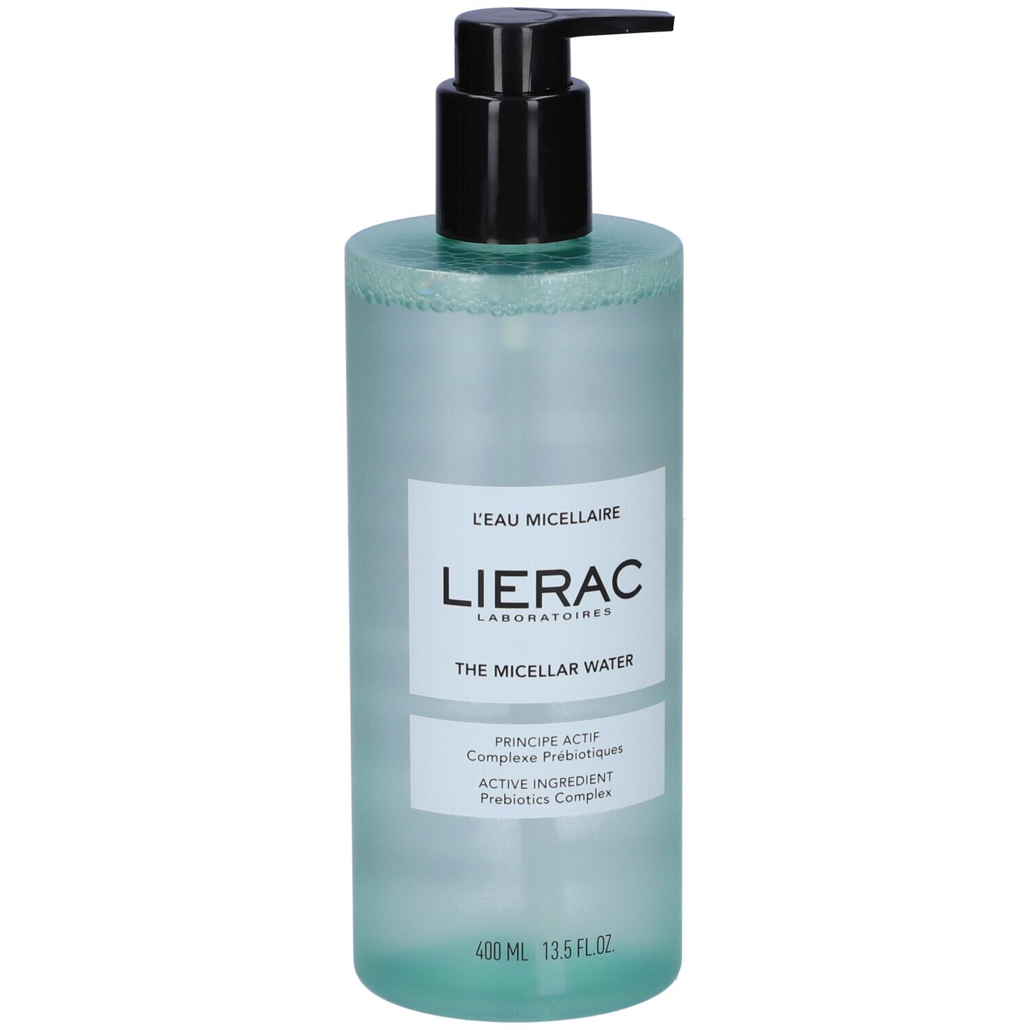 Zylindrische Flasche mit schwarzem Pumpkopf. Aufschrift: Lierac, L'Eau Micellaire, The Micellar Water.