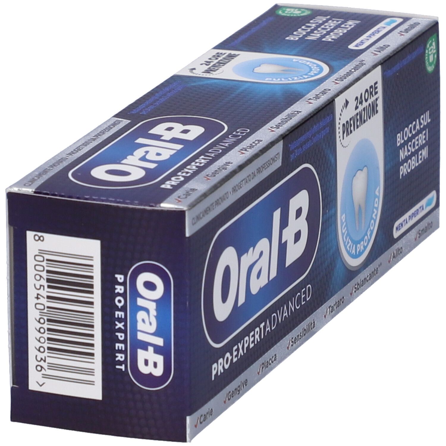 Confezione di dentifricio Oral-B Pro-Expert Advanced. Scatola blu con informazioni e loghi del prodotto.