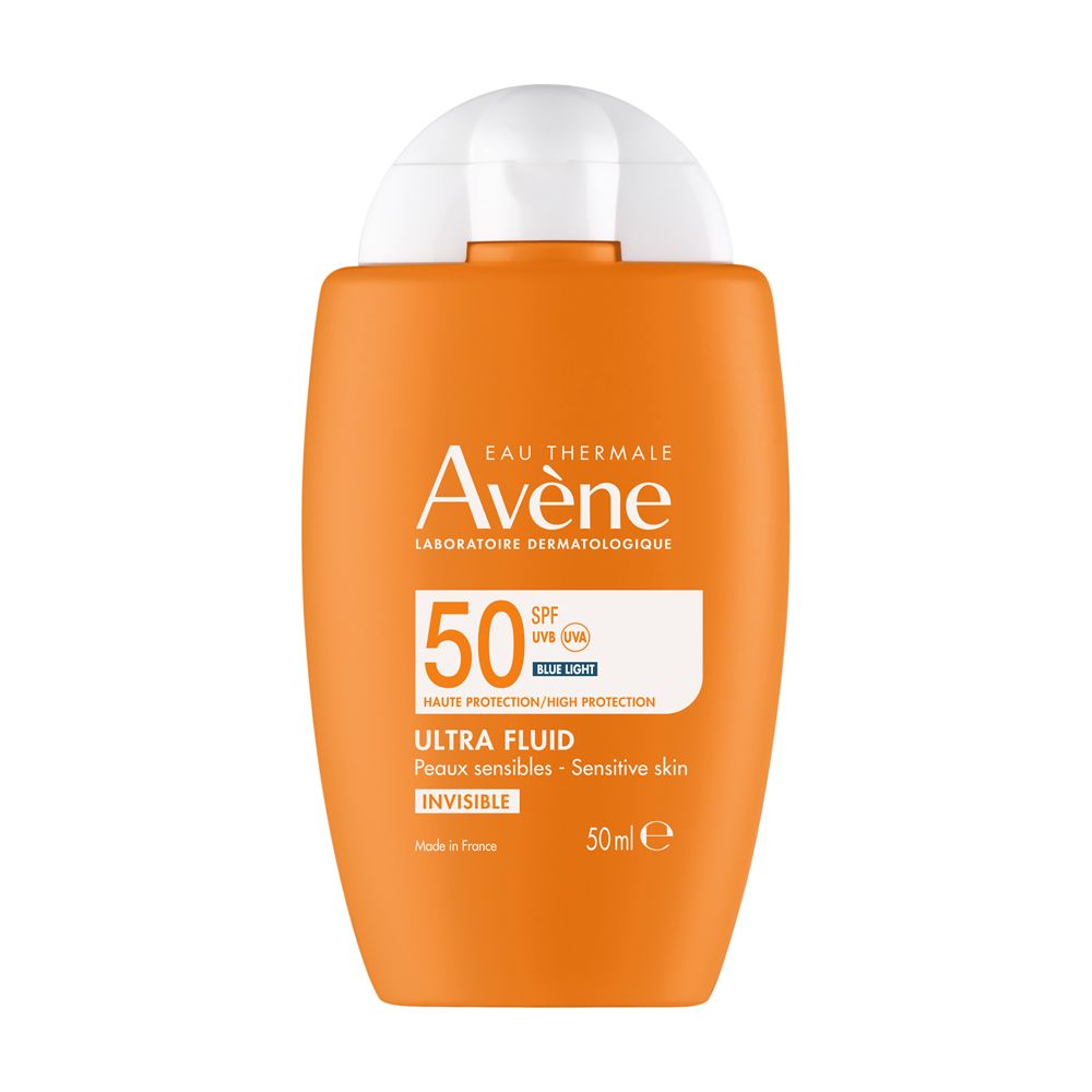 Flacone arancione con tappo bianco. Testo: Avène, 50 SPF, Ultra Fluid, Invisible. 50ml.