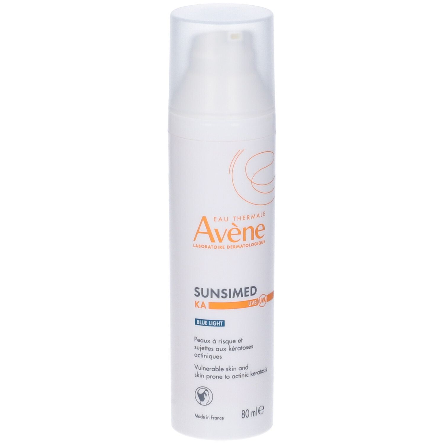 Flacone bianco con dosatore. Scritte: Eau Thermale Avène, SunsiMed KA, Blue Light, 80 ml.