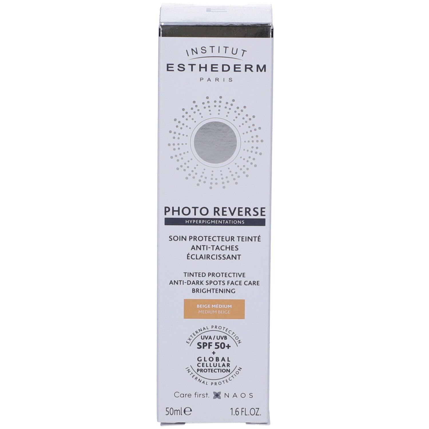Produktverpackung, Schachtel. Aufschrift Photo Reverse, Beige Medium. SPF 50+. Marke Institut Esthederm.
