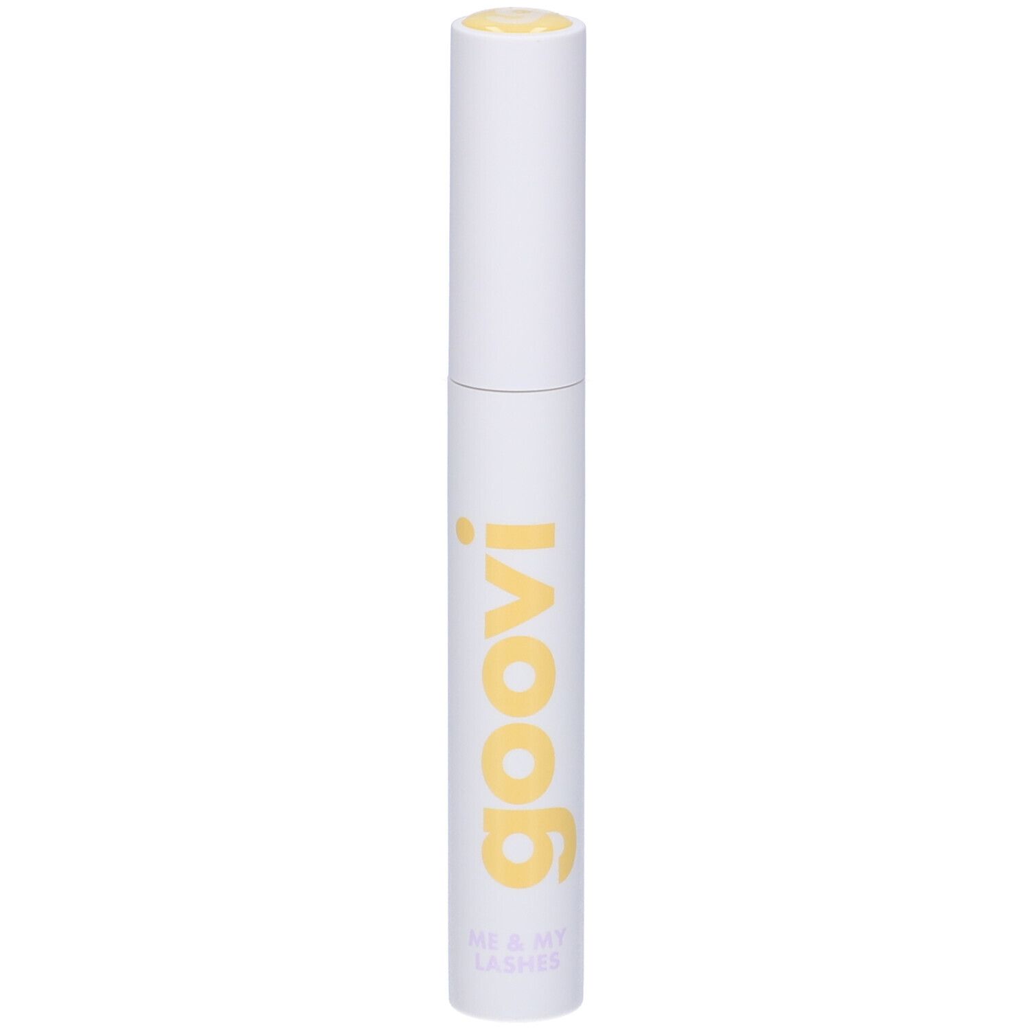 Tubo di mascara bianco con stampa gialla "goovi" e "ME & MY LASHES". Tappo giallo. Prodotto in piedi.