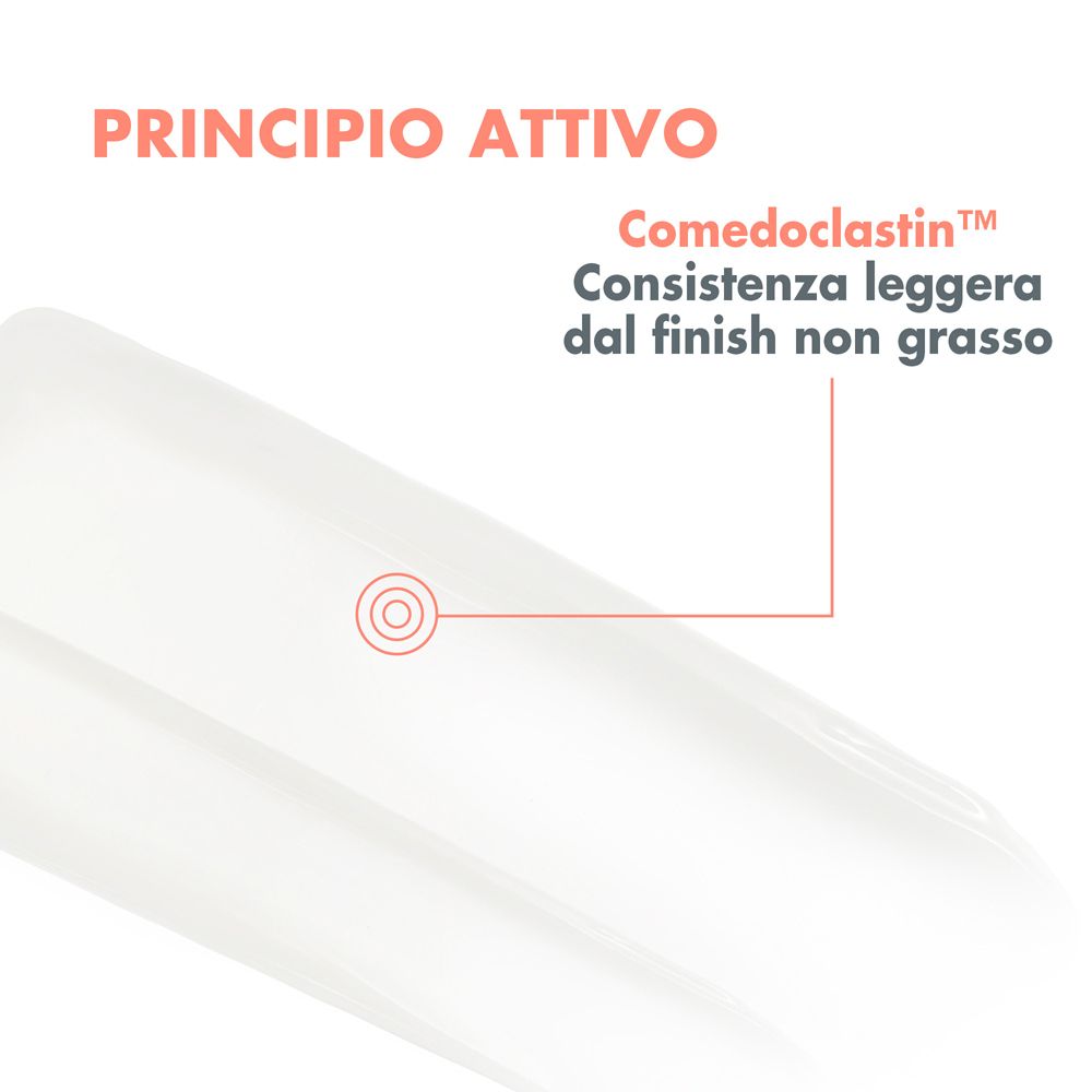 Primo piano di un liquido bianco. Testo: Comedoclastin, consistenza leggera con finish non grasso.