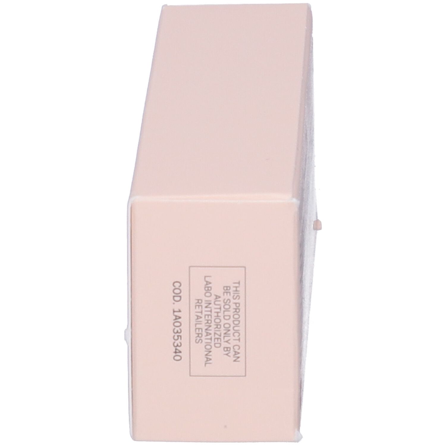 Confezione. Scritta: Labo International, COD. 1A035340. Testo.