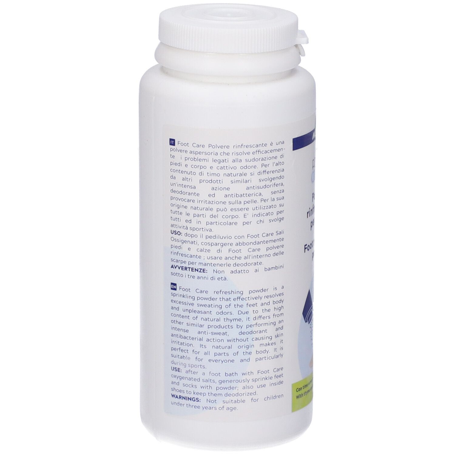 Rückseite der weißen Flasche mit Text. Beschriftung: Foot Care Polvere rinfrescante per piedi. Gebrauchsanweisung.