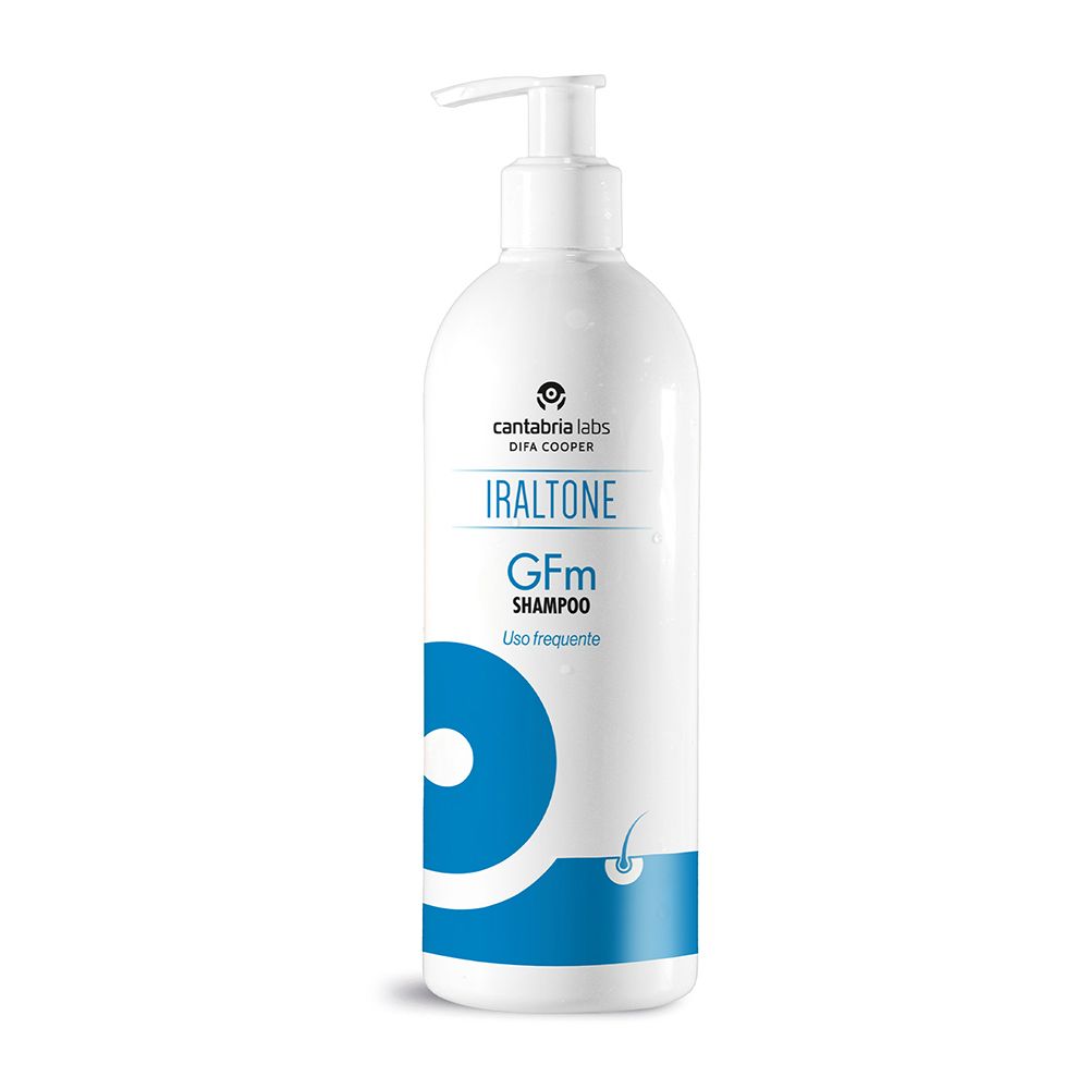 Flacone bianco con dosatore. Scritta Iraltone GFm Shampoo. Elemento di design blu.