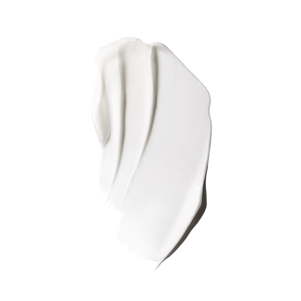 Prodotto cremoso bianco, a forma di onda su sfondo bianco.