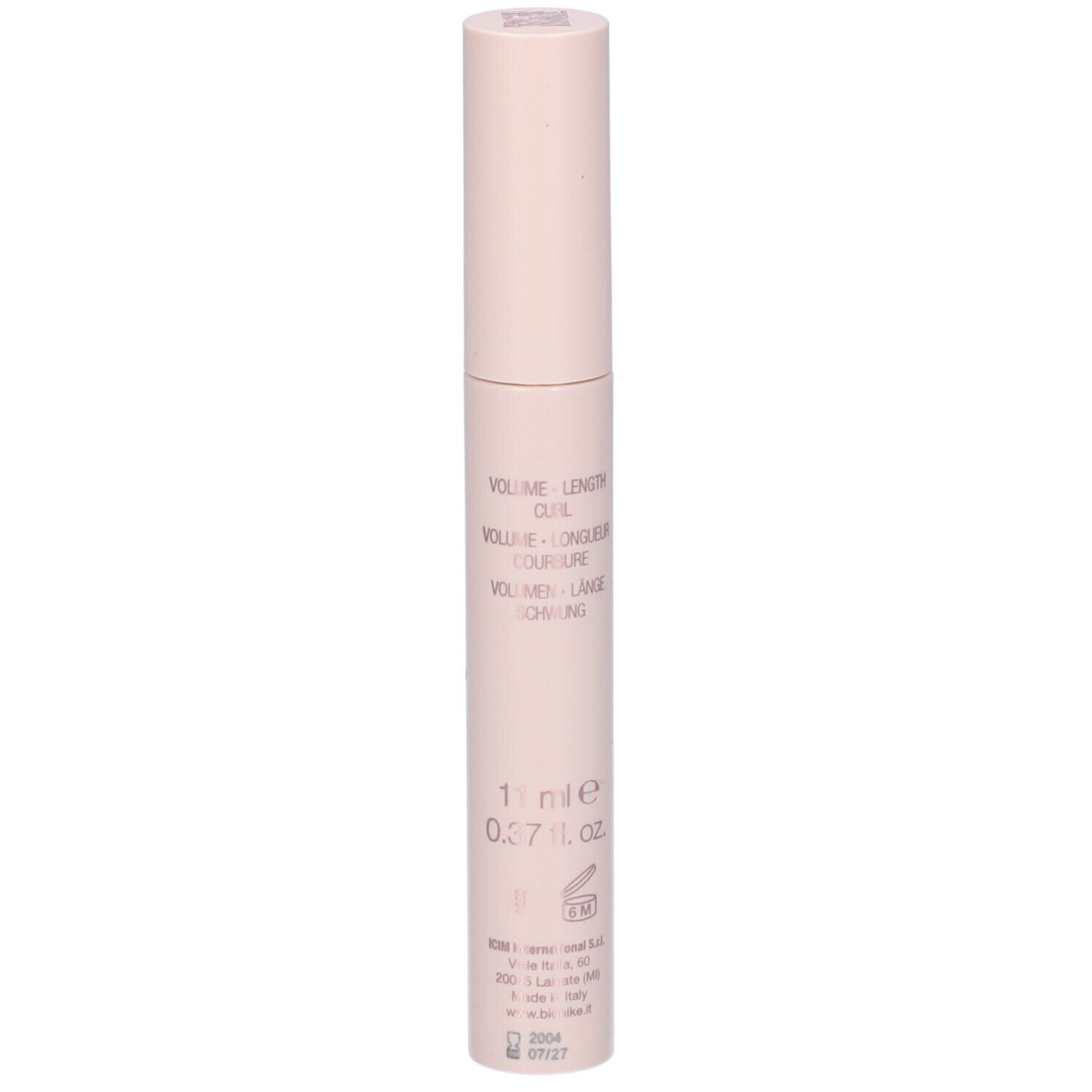 Ein heller, zylindrischer Mascara-Behälter mit Textaufdruck und Volumenangabe.