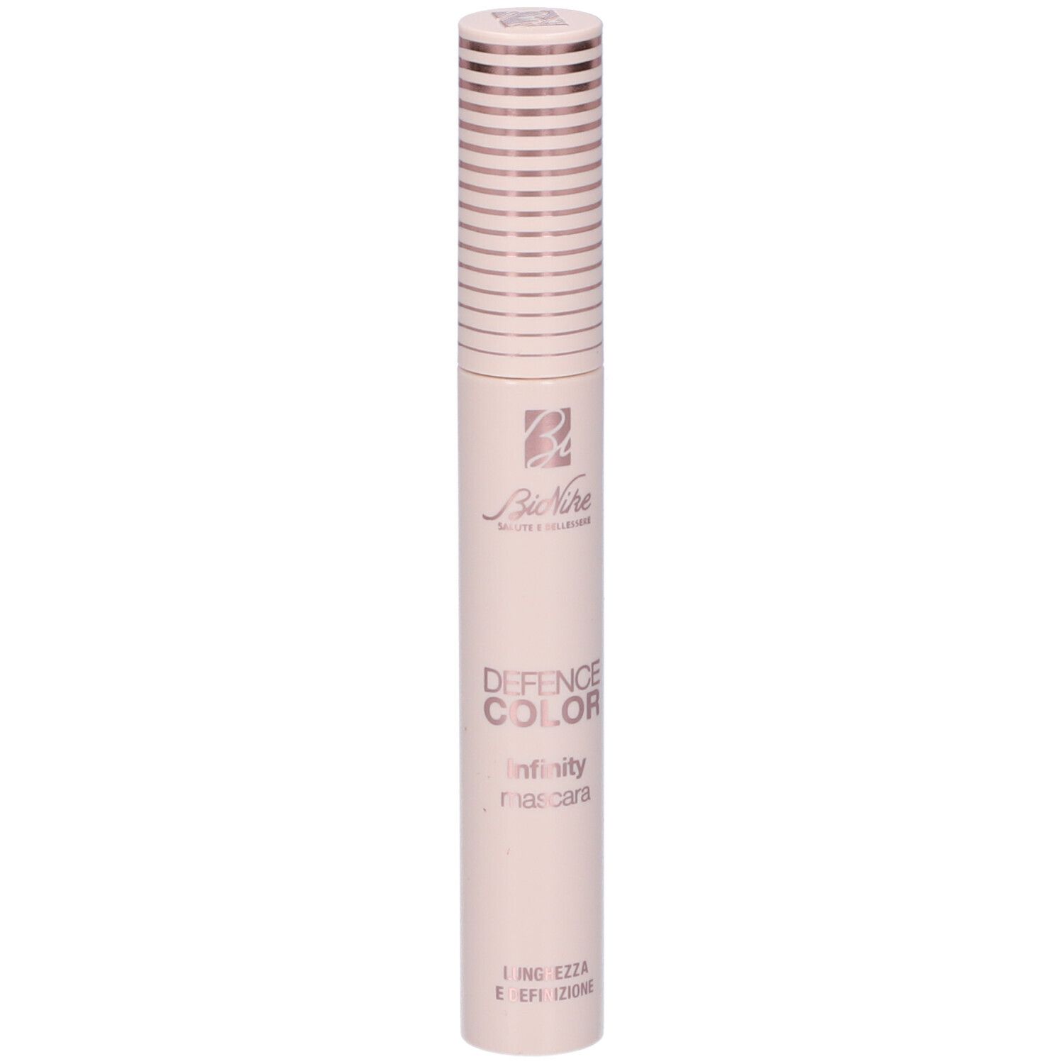 Tubo di mascara rosa chiaro con tappo color oro rosa. Testo: Defence Color Infinity mascara. Lunghezza e definizione.