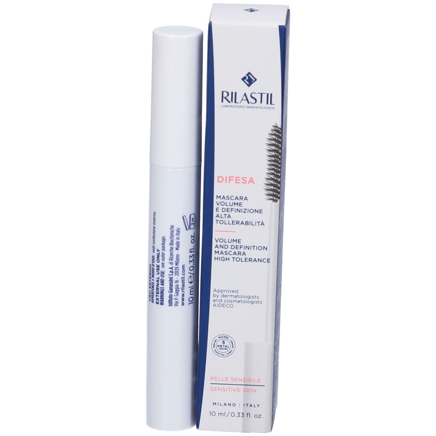 Tubo e confezione mascara. Tubo bianco con spazzola nera. Confezione con nome del prodotto e logo.