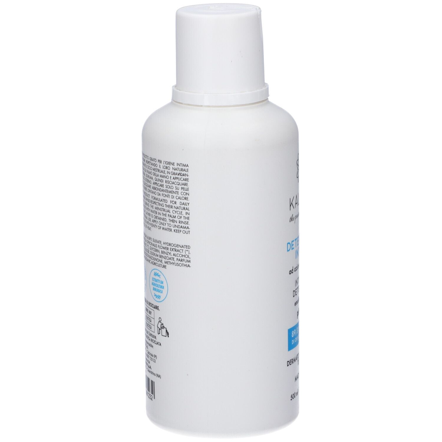 Weiße Flasche mit blau-weißem Etikett, 500ml. Enthält Text und Symbole.