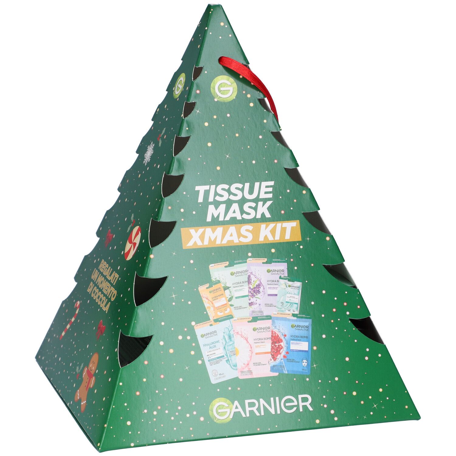 Confezione regalo a forma di albero di Natale con maschere Garnier. Confezione verde con fiocco rosso. Testo: Tissue Mask Xmas Kit. Logo Garnier.