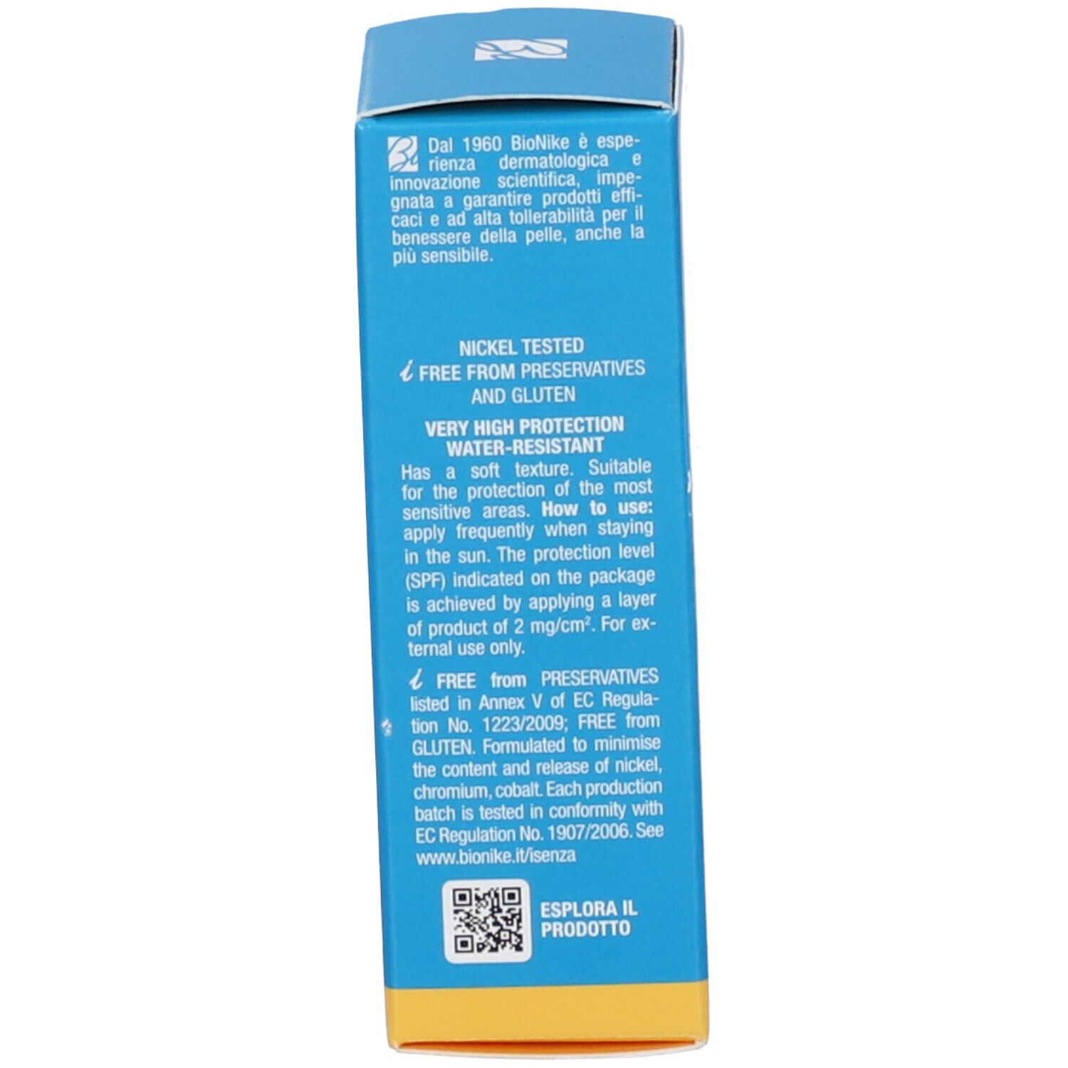 Blaue Verpackung, Text: Frei von Konservierungsstoffen und Gluten. Enthält Informationen über die Marke.