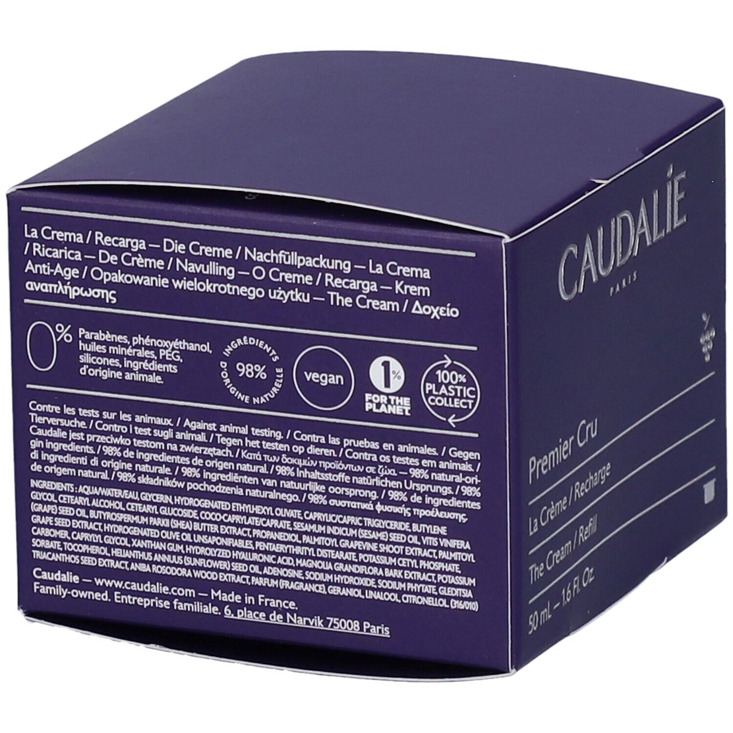 Dunkelblaue Kartonverpackung mit Produktinformationen und Inhaltsstoffen. Caudalie-Logo. Premier Cru, La Crème/Recharge, The Cream/Refill. 50 ml - 1.6 Fl. Oz. Vegan-Siegel.