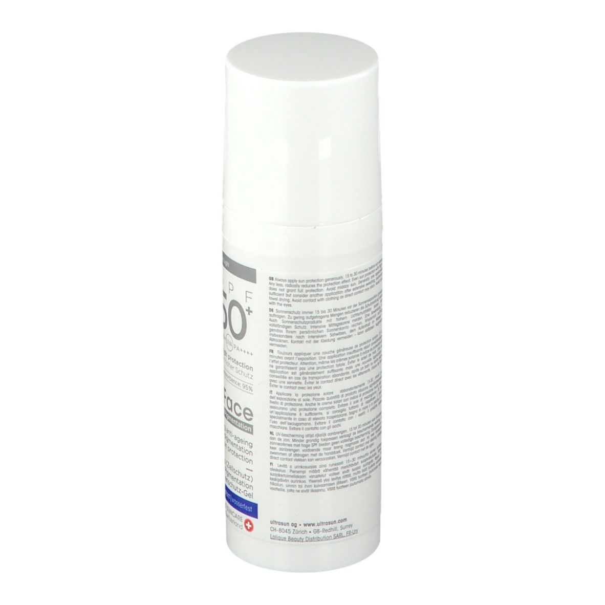 Flacon blanc avec bouchon pulvérisateur. Texte au dos. Inscription: Ultrasun, SPF 50+, Face. Résistant à l'eau.