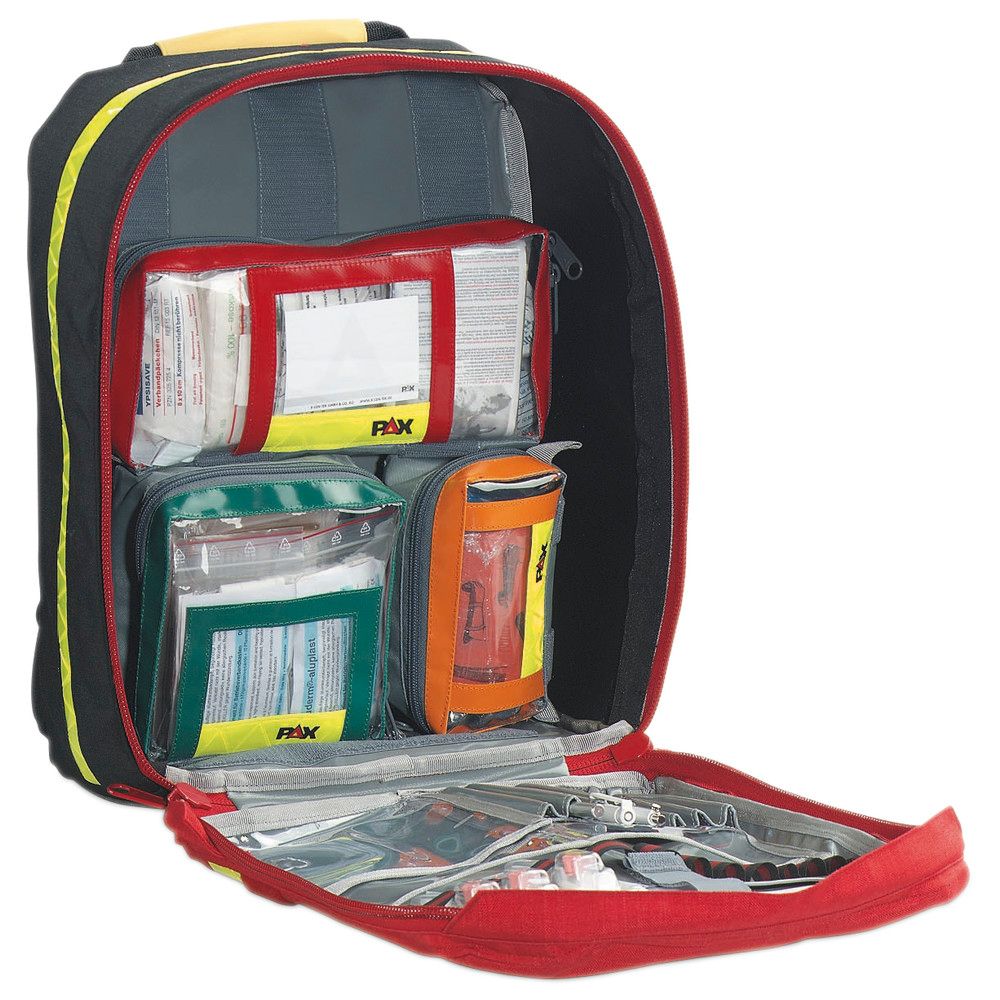 Notfallrucksack, offen. Schwarzes Gehäuse mit roten und gelben Akzenten. Innenaufteilung mit transparenten Taschen und medizinischem Zubehör.