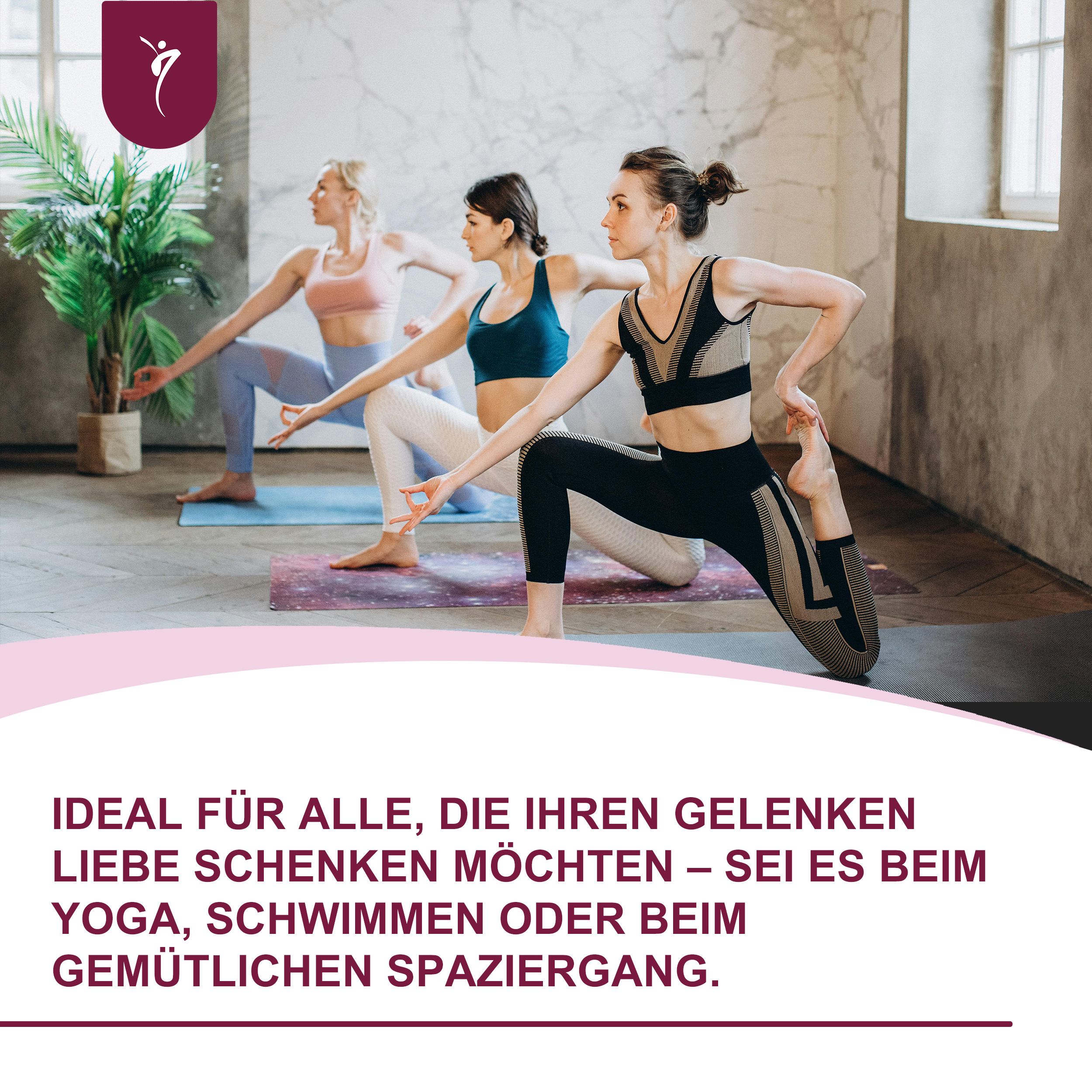 Drei Frauen machen Yoga. Text: Ideal für alle, die ihren Gelenken Liebe schenken möchten.