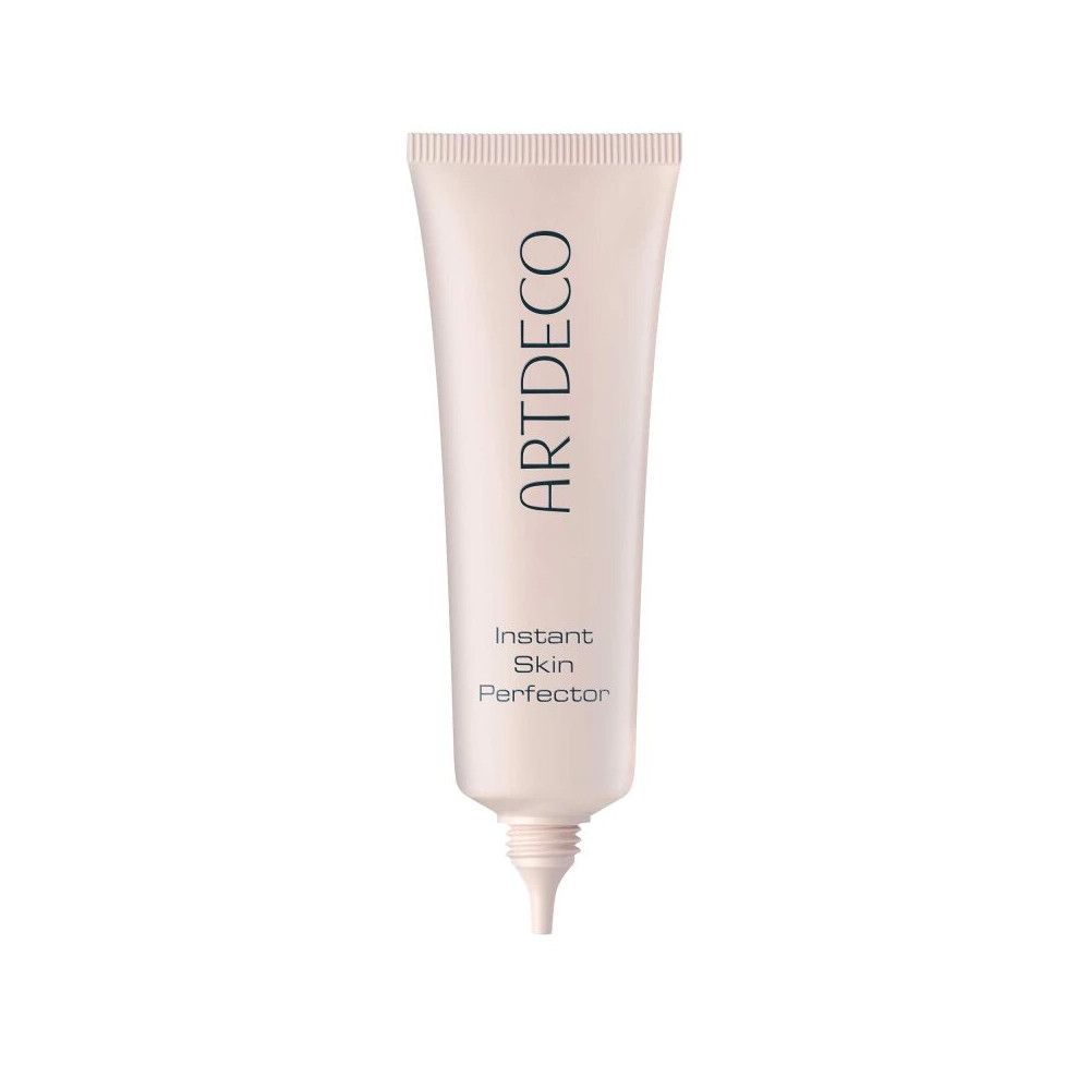 Beige Tube mit schwarzem ARTDECO-Schriftzug und Produktbezeichnung. Spitze zum Auftragen.