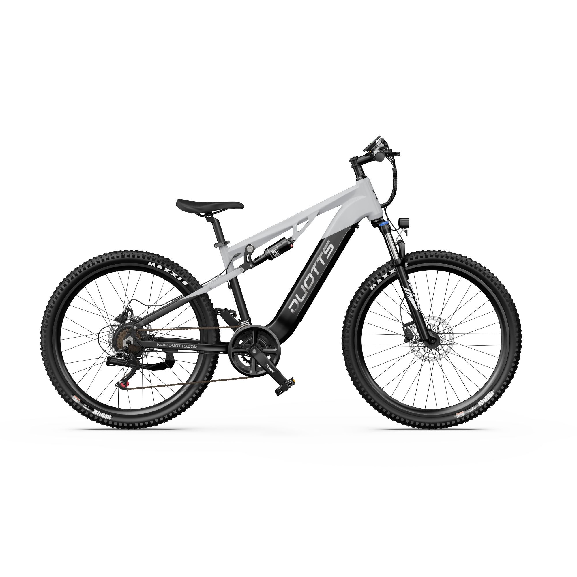 Graues E-Mountainbike DUOTTS. Schwarze Reifen, Sattel und Rahmen. DUOTTS-Logo am Rahmen. 27,5 Zoll.