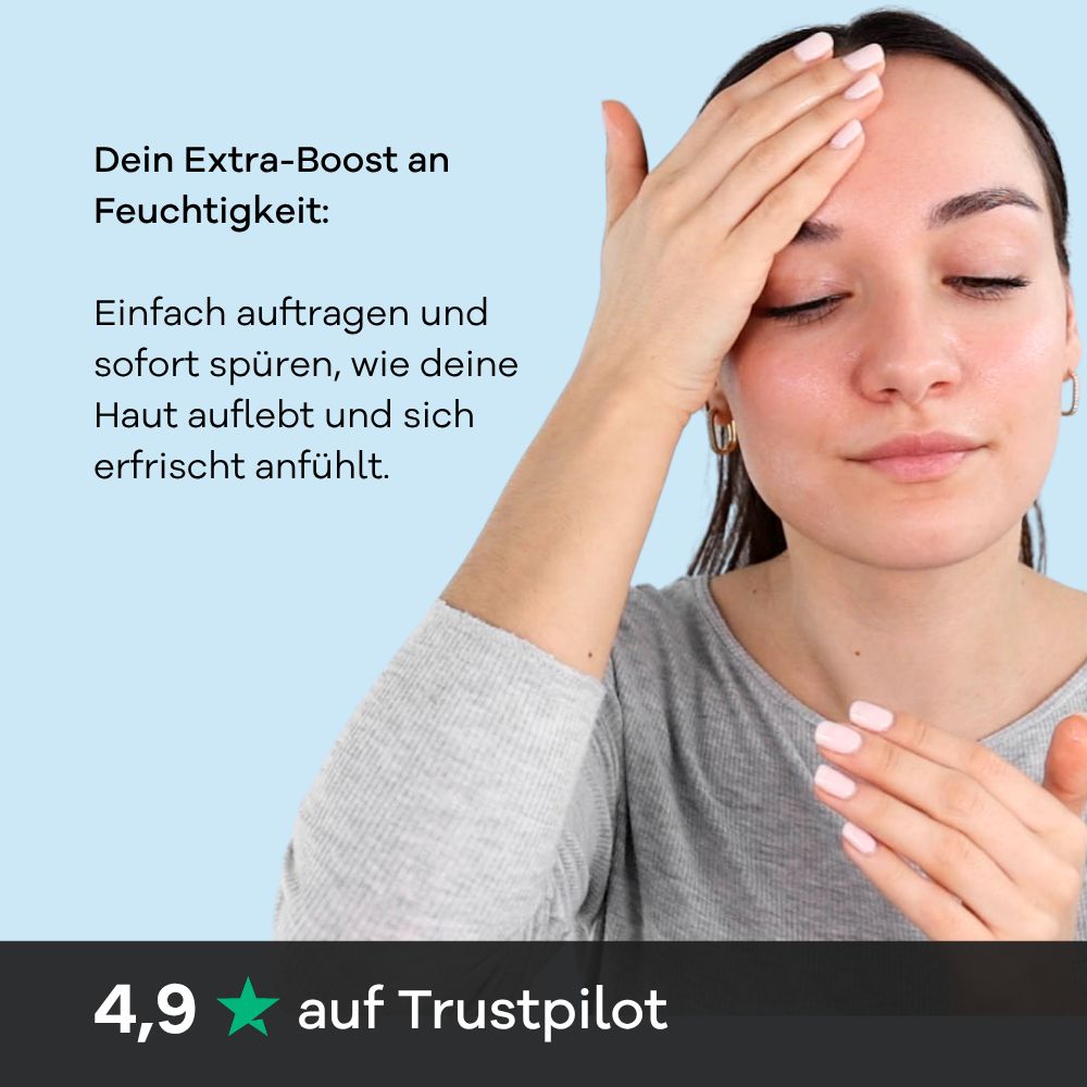 Frau trägt Skincerely Yours Toner auf. Trustpilot 4,9 Sterne.