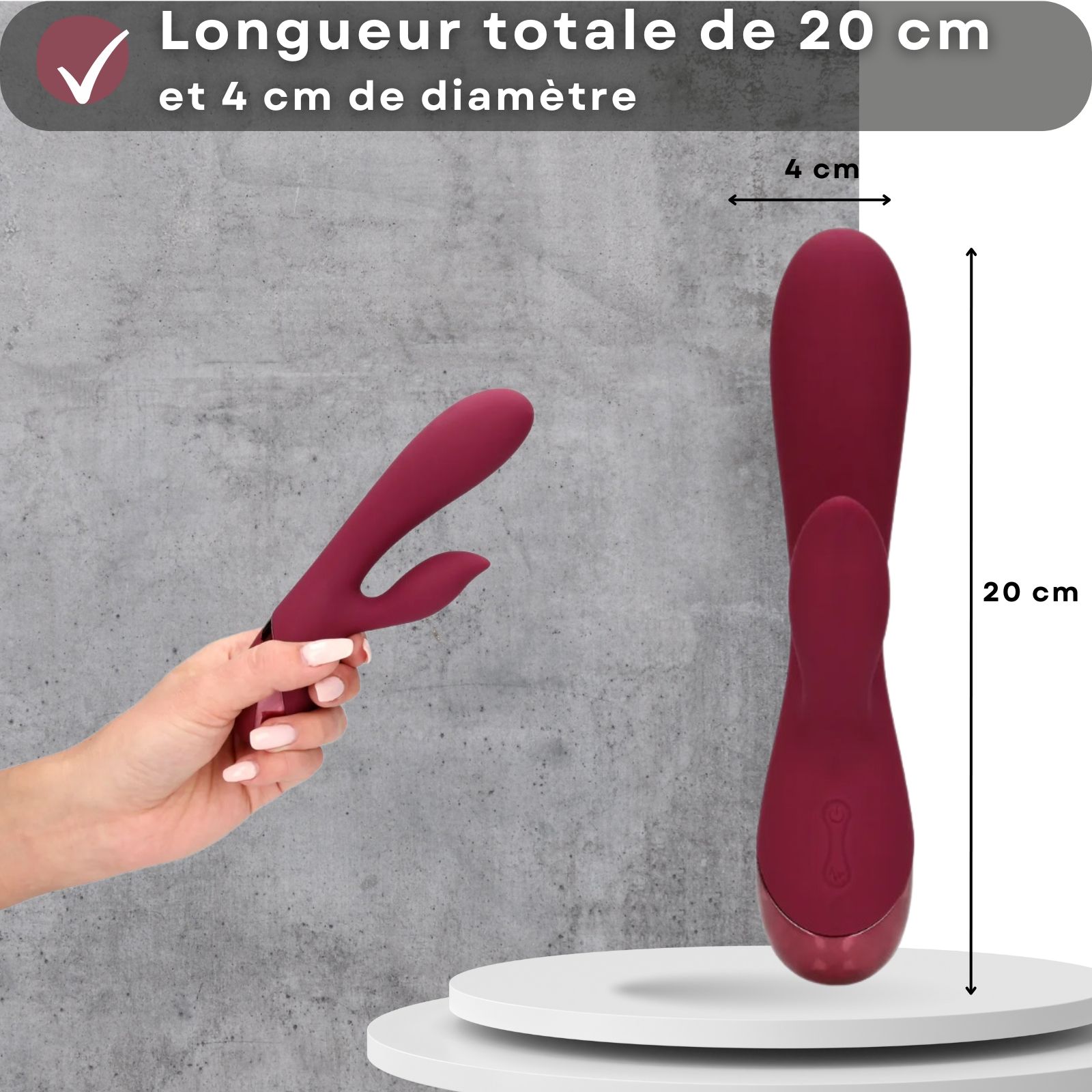 Vibrateur bordeaux. Dimensions : 20 cm de long, 4 cm de diamètre. Deux vues.