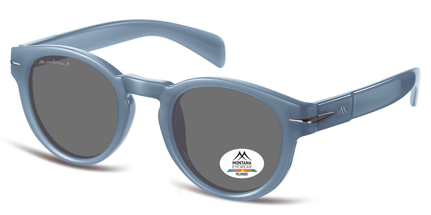 Hellblaue Sonnenbrille, seitliche Ansicht. Runde Gläser, Montana Eyewear Logo auf dem Bügel und Glas. Polarisierte Gläser.