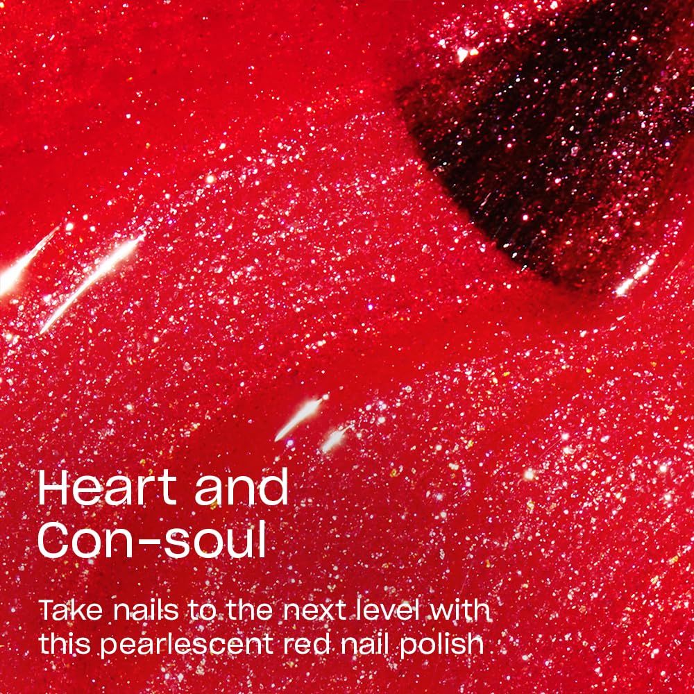 Nahaufnahme von rotem Nagellack mit Glitzer. Text: Heart and Con-soul. Take nails to the next level with this pearlescent red nail polish.
